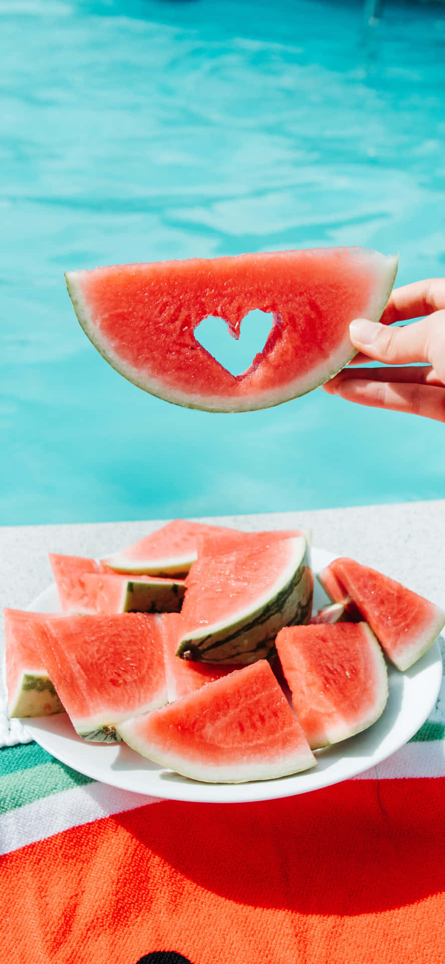 Deliziöseund Luxuriöse Wassermelonen-iphone Für Den Sommer Wallpaper