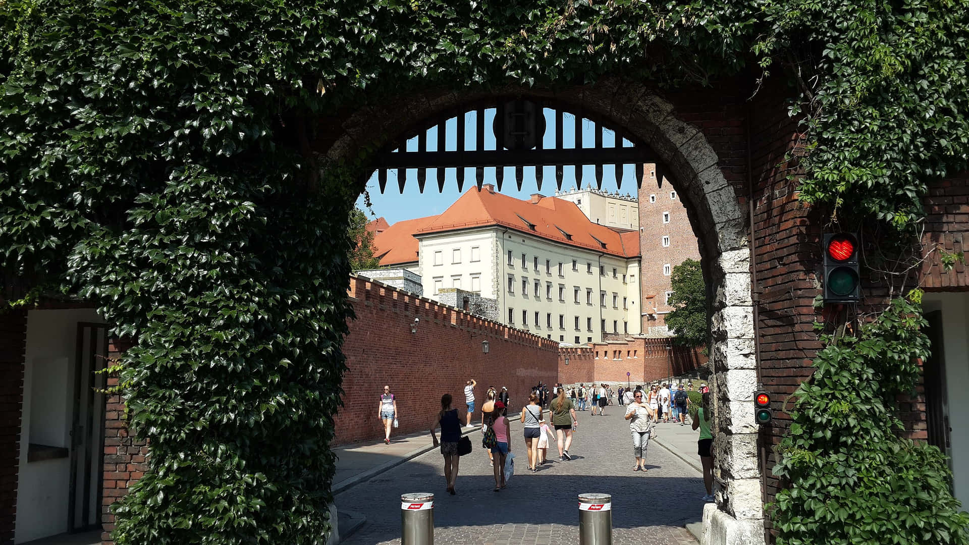 Majestic Wawel Castle Overlooking Verdant Greenery Wallpaper