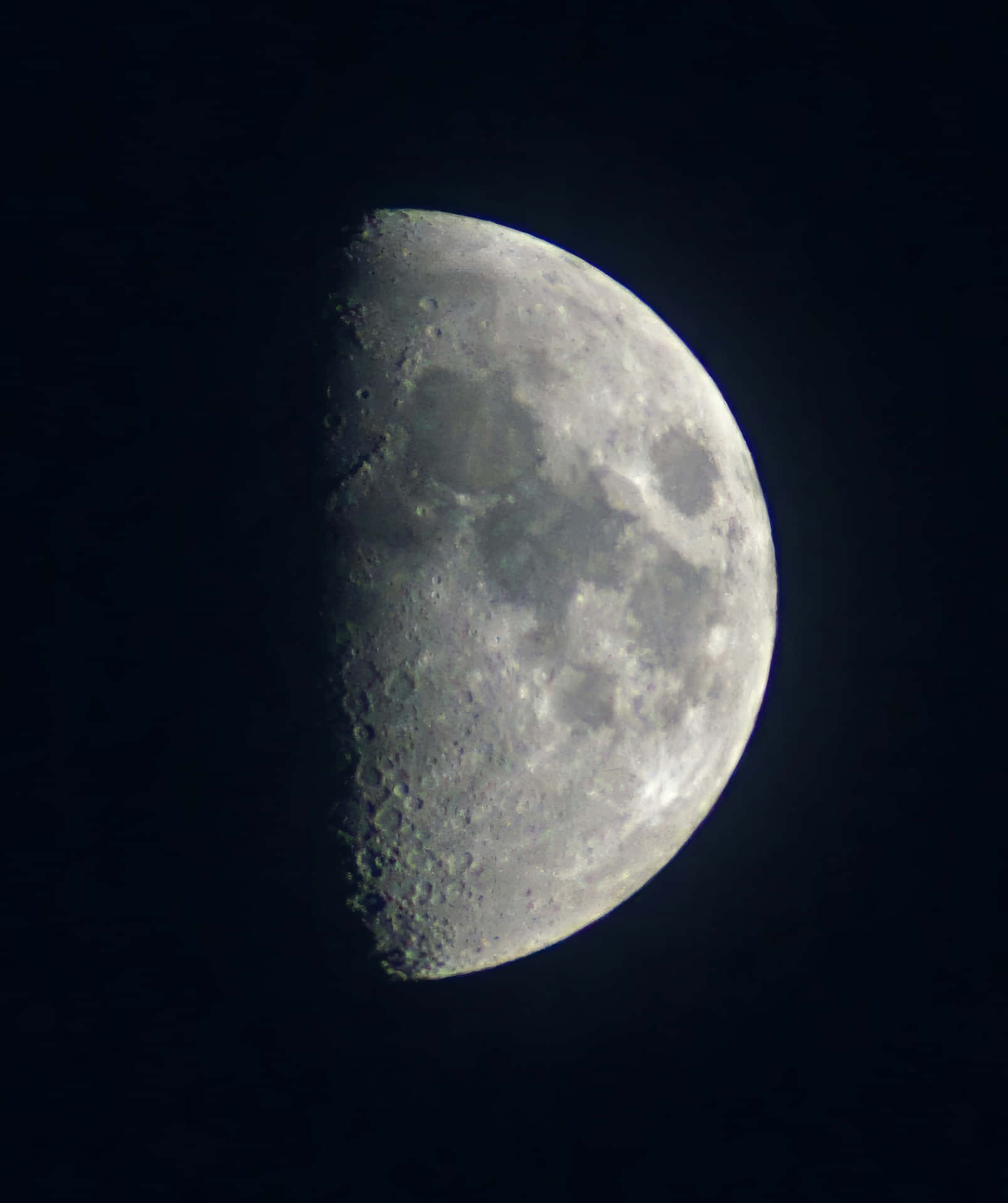 Cratères De La Lune Gibbeuse Croissante Fond d'écran