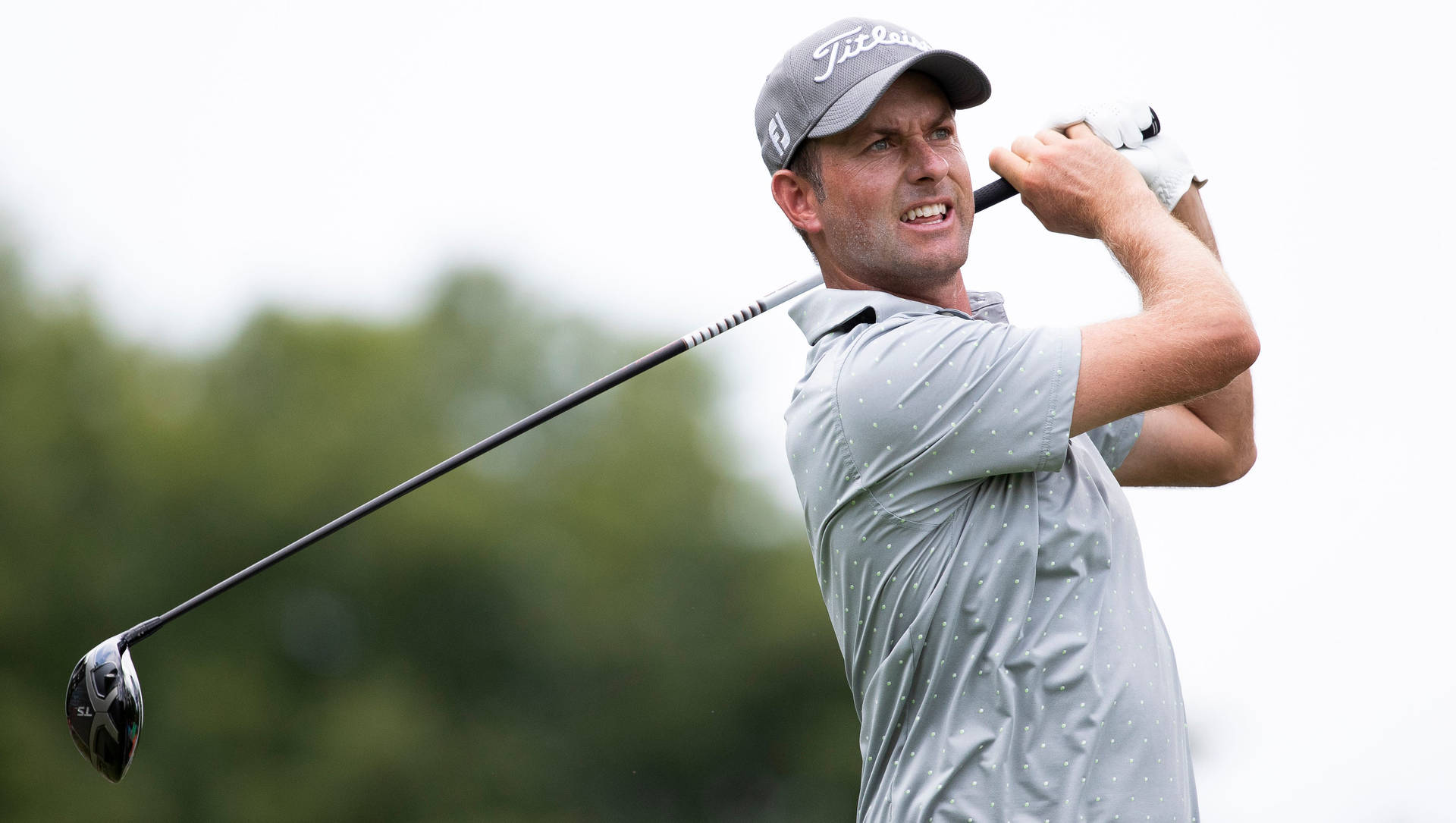 Webb Simpson Smiling After a Swing Wallpaper