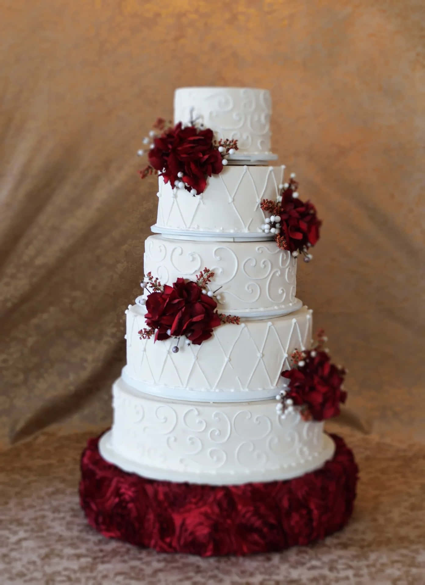 Celebrate your special day with the perfect wedding cake