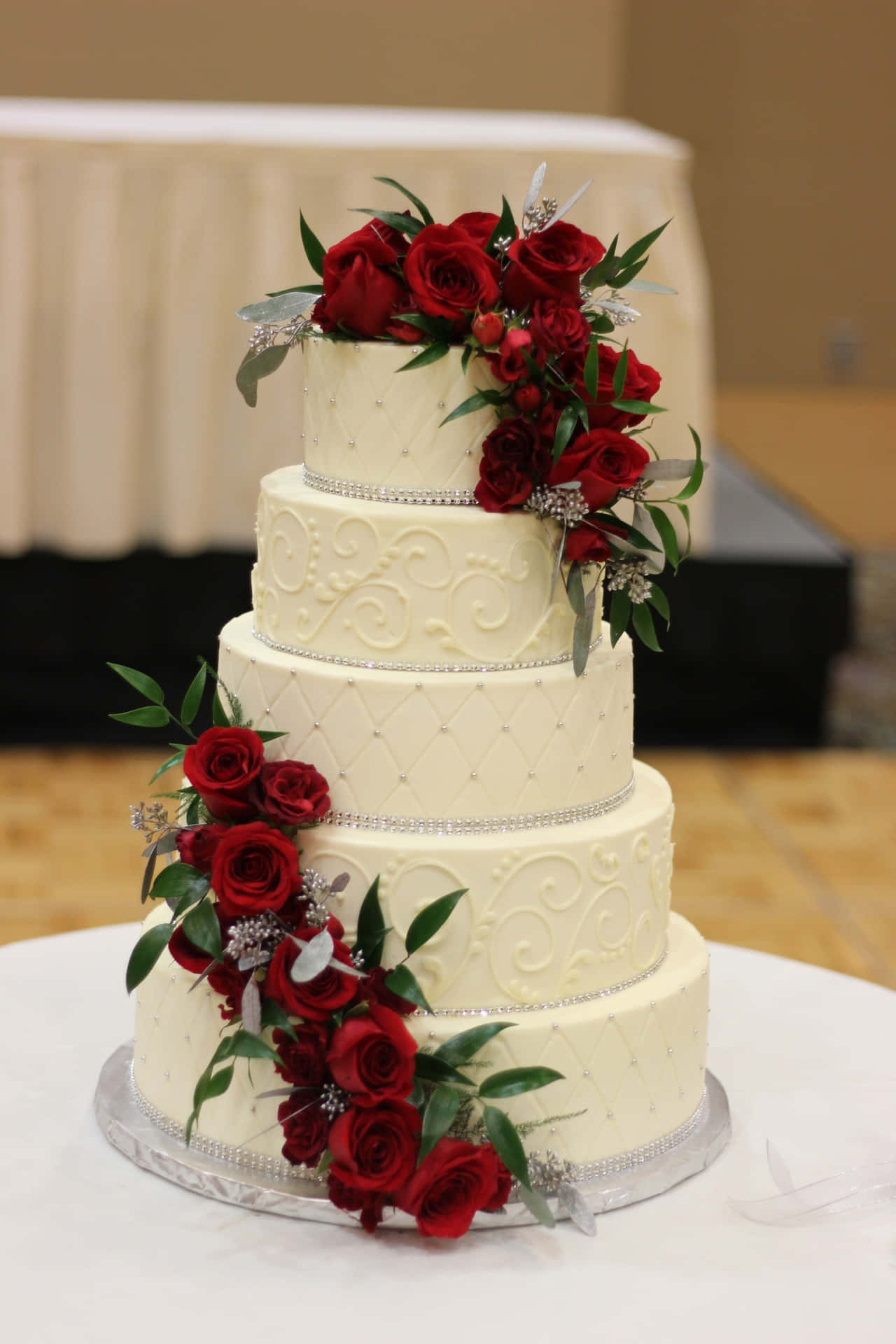 Deliciously perfect Wedding Cake
