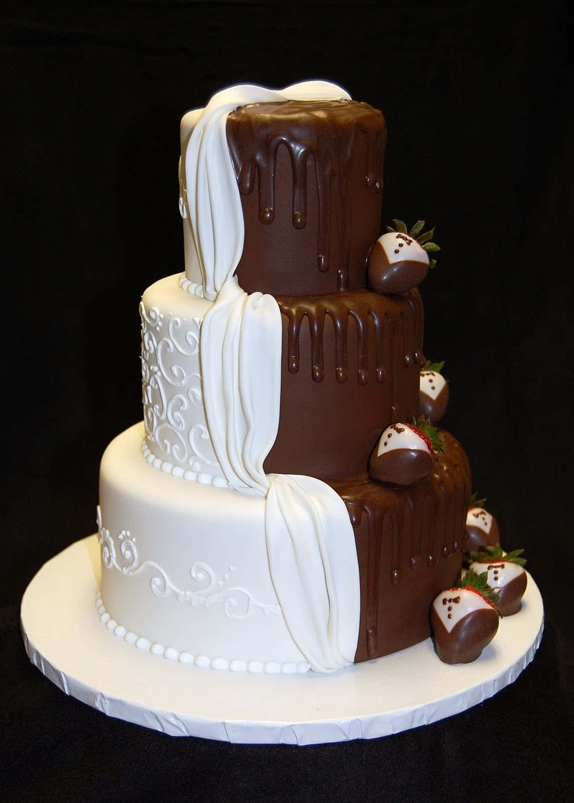 A White And Chocolate Wedding Cake