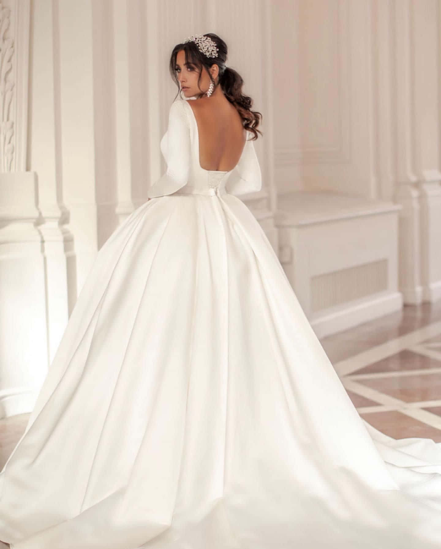 Princess-like Wedding Gown