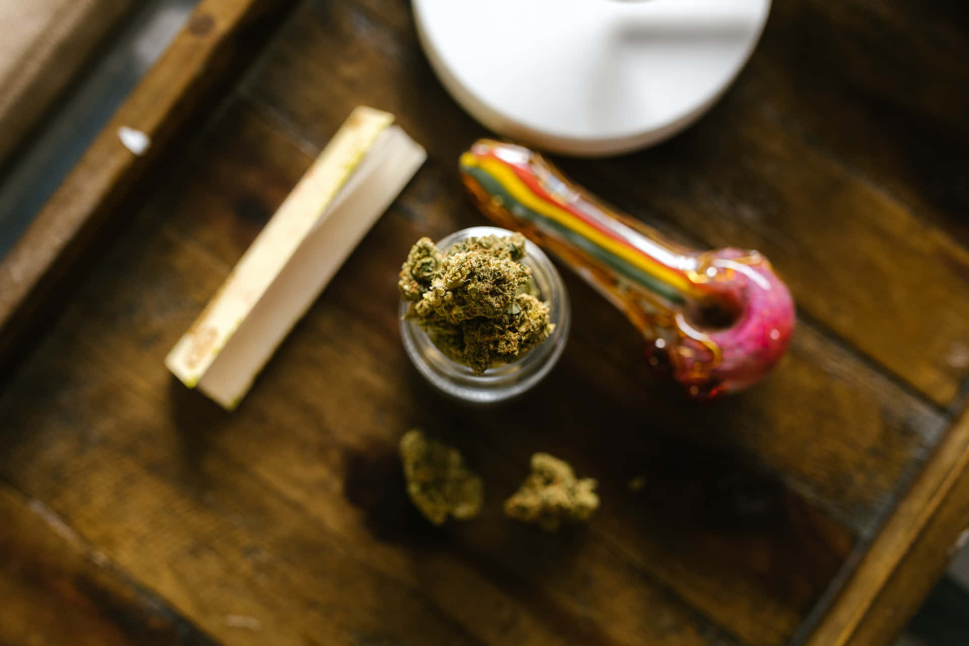 Erstrahlemit Einem Cannabis-joint Wallpaper