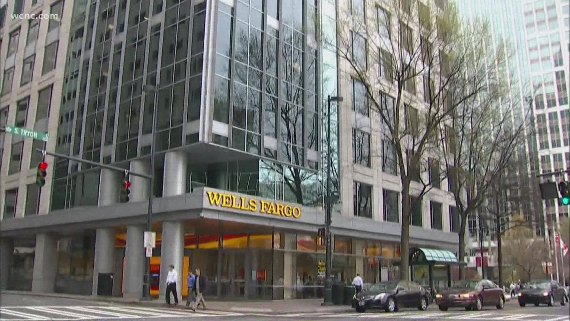 Letrerode Wells Fargo En Un Edificio Fondo de pantalla