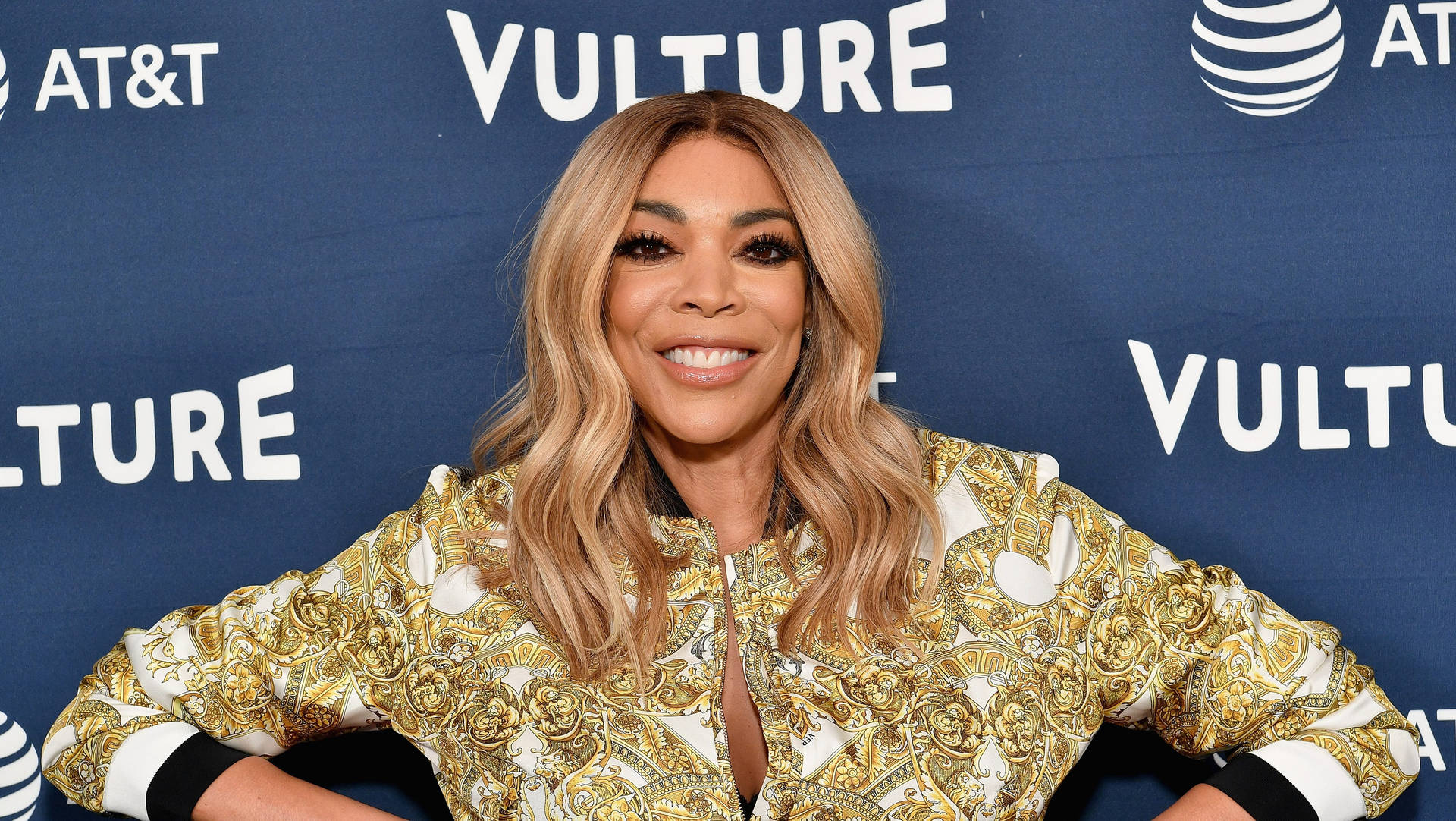 Wendy Williams Hands On Hips Wallpaper