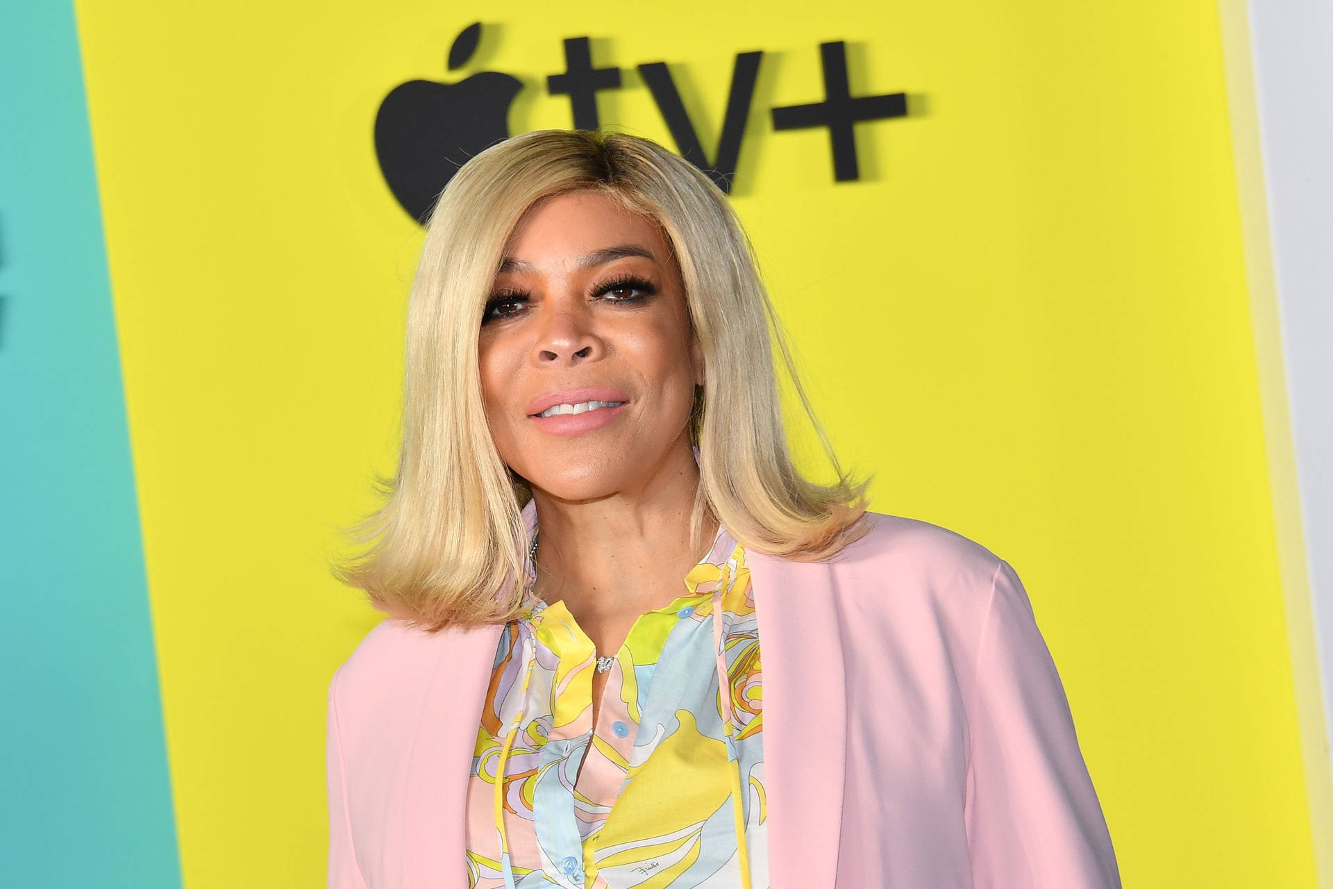 Wendy Williams With Apple Wallpaper