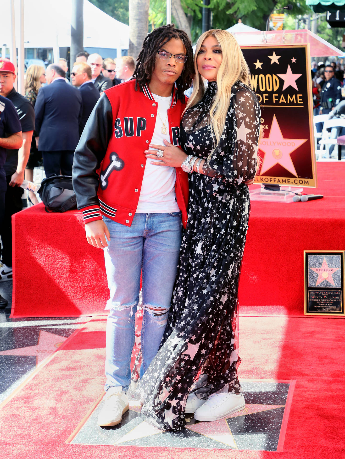 Wendy Williams With Son Wallpaper