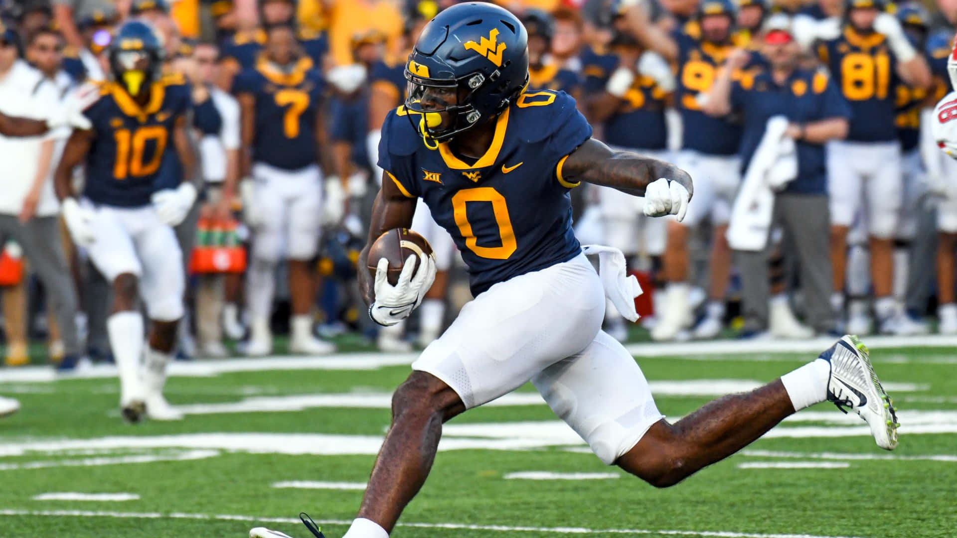 West Virginia Football Fortifies its Fans with Pride Wallpaper