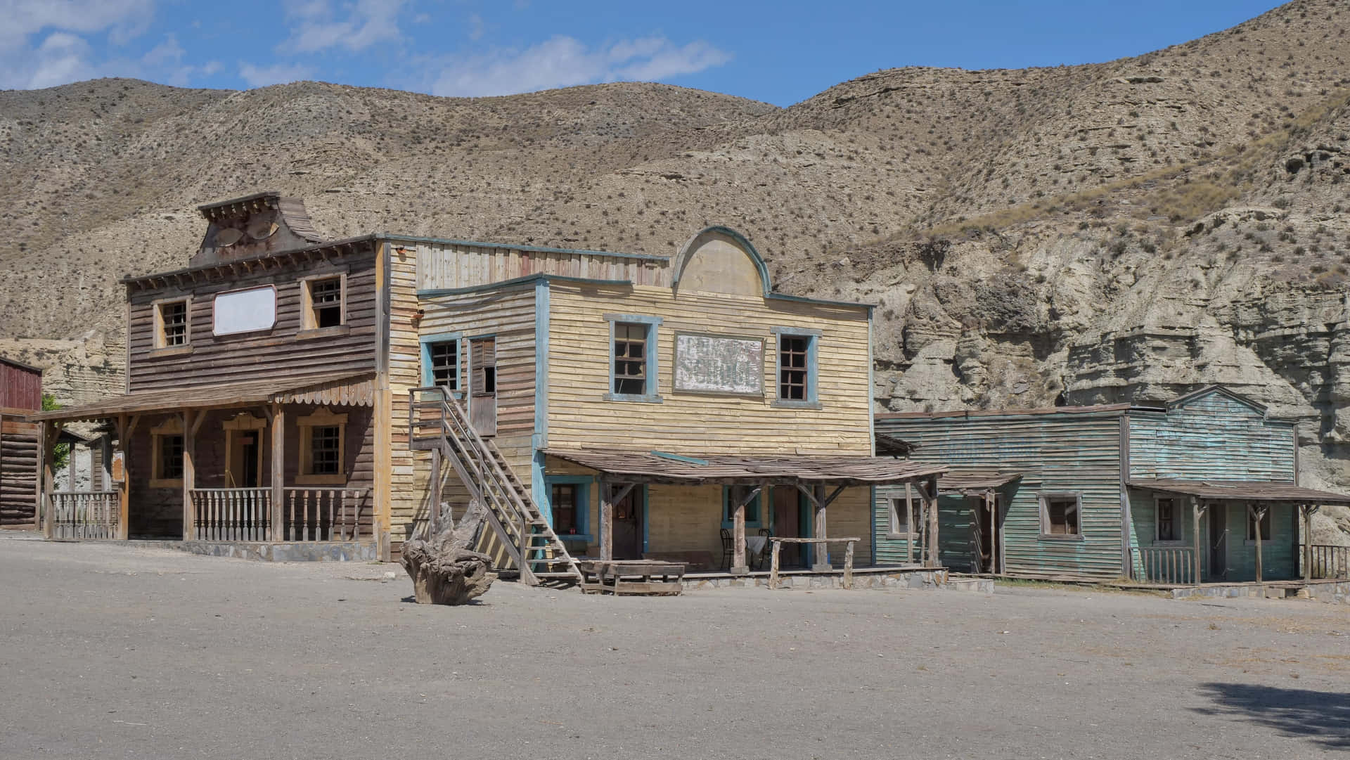 Step into the wild west with a beautiful western landscape
