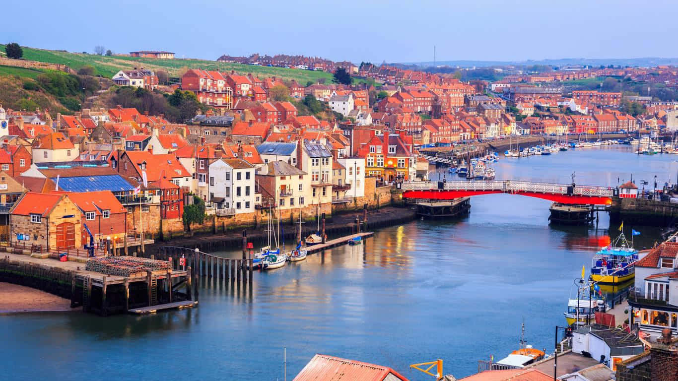 Zonsondergang Uitzicht Op De Haven Van Whitby Achtergrond