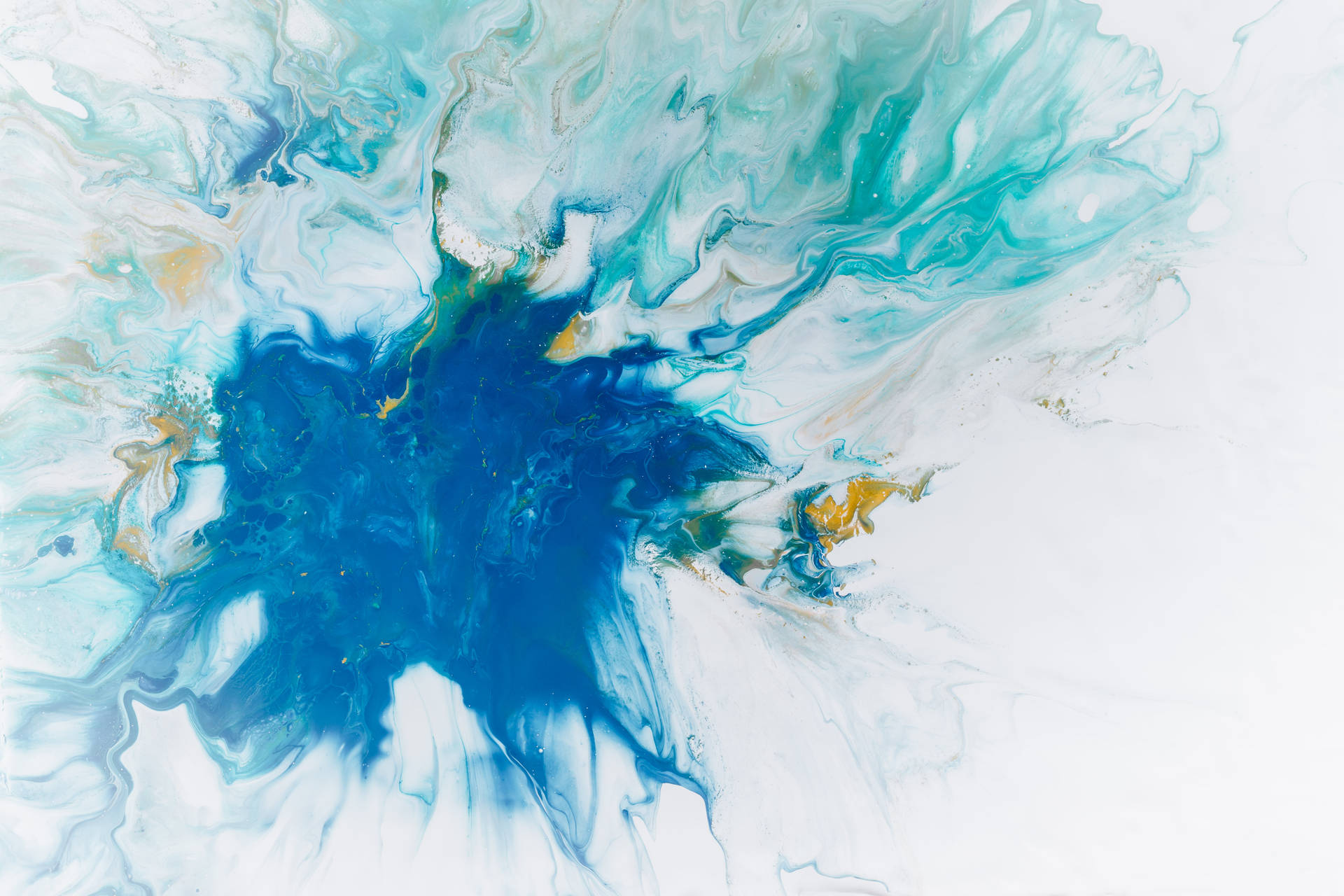 White And Blue Abstract Splash Painting Wallpaper