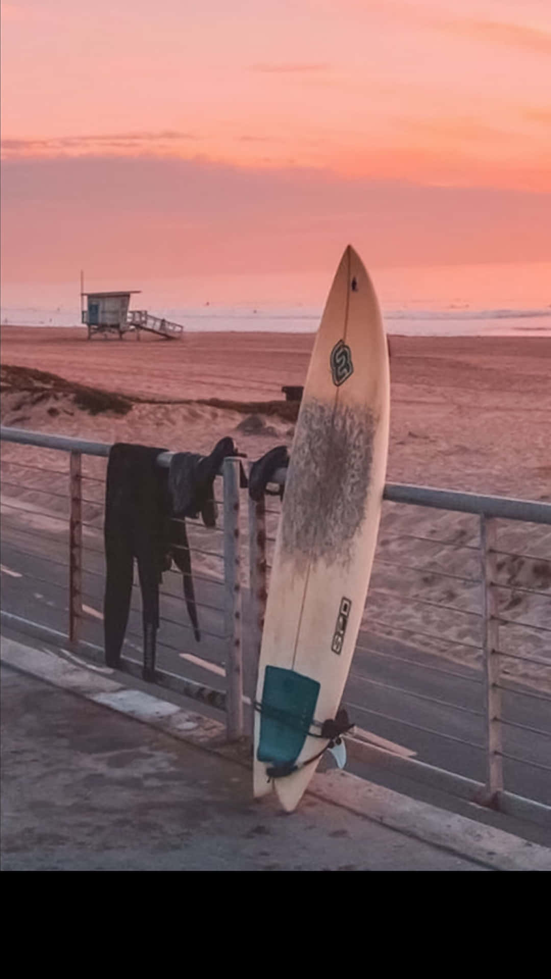 White Beach Surfboard Wallpaper