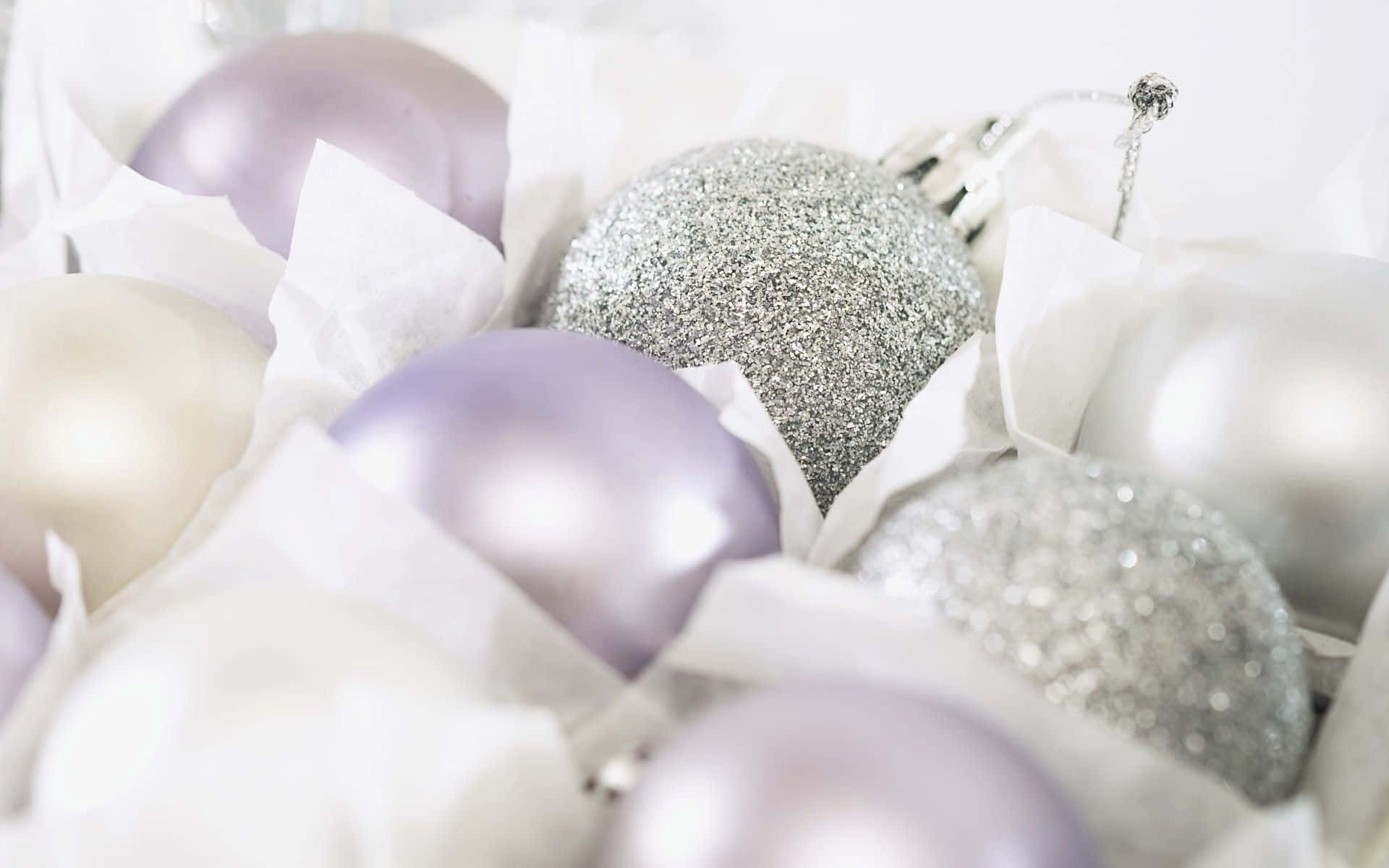 Beautiful Sparkly White Christmas Ornaments Wallpaper