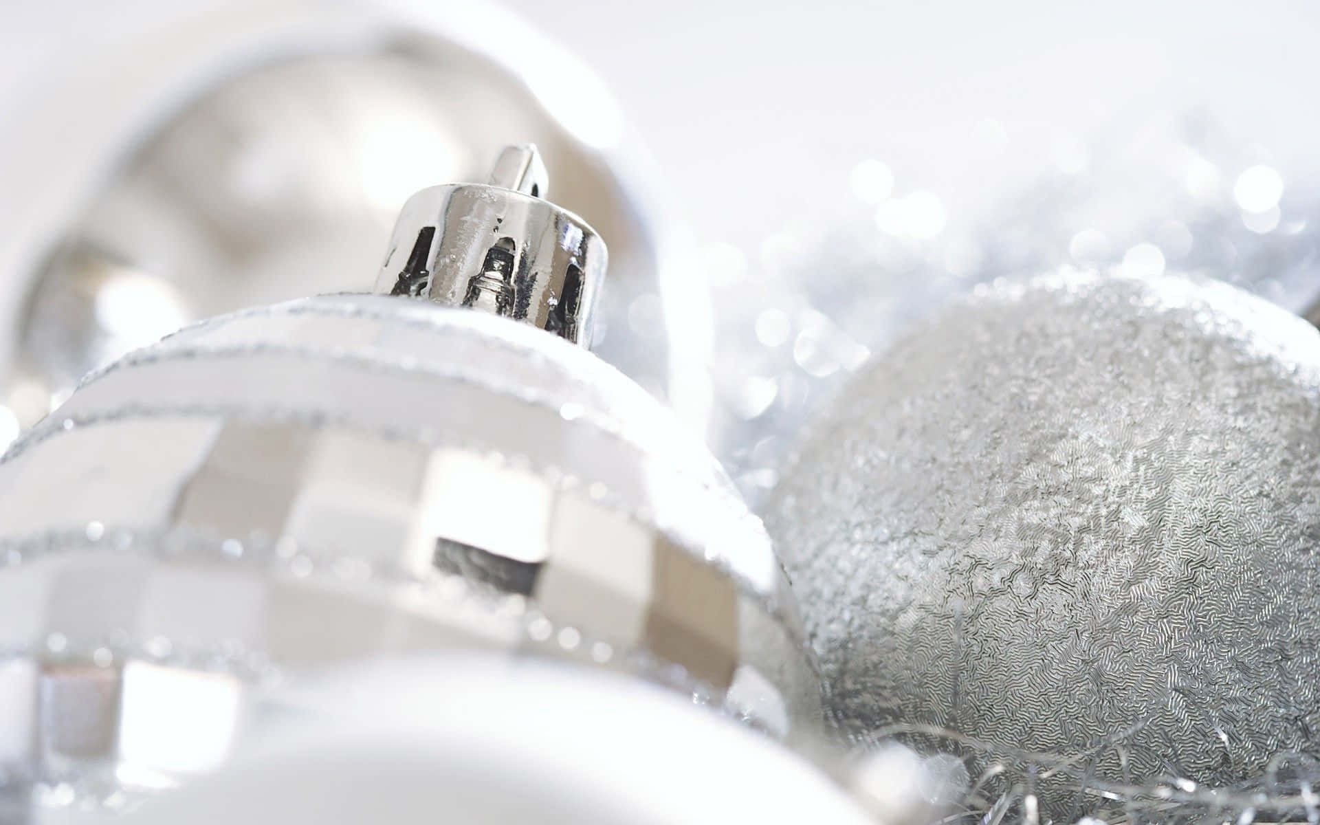 Silver White Christmas Balls Close Up Wallpaper