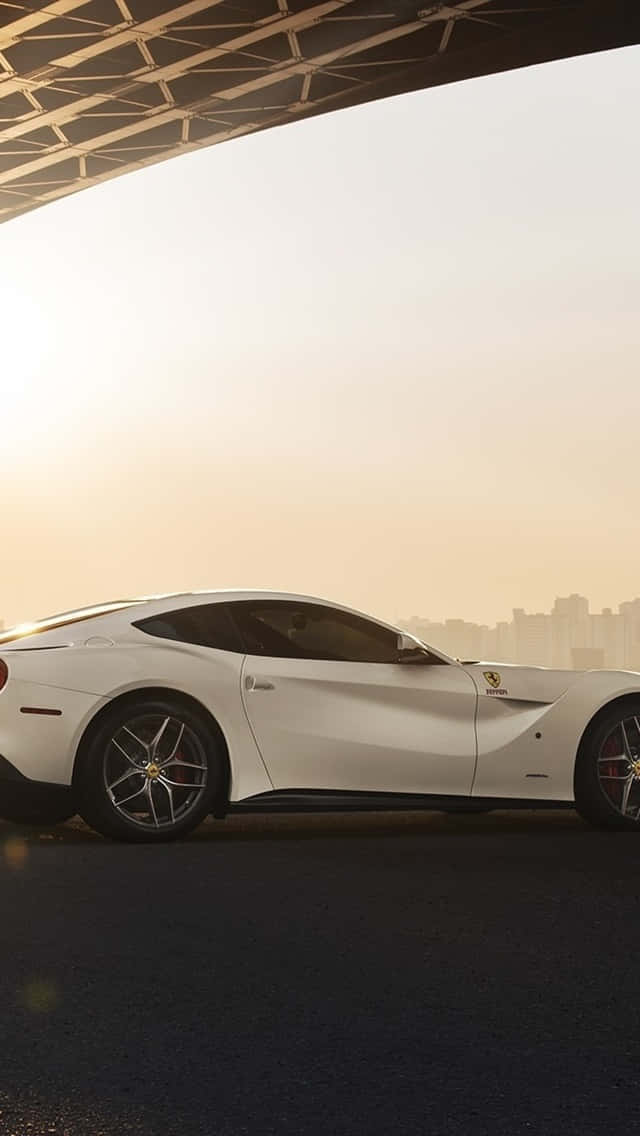 Schaudir Dieses Wunderschöne Weiße Ferrari Iphone An. Wallpaper