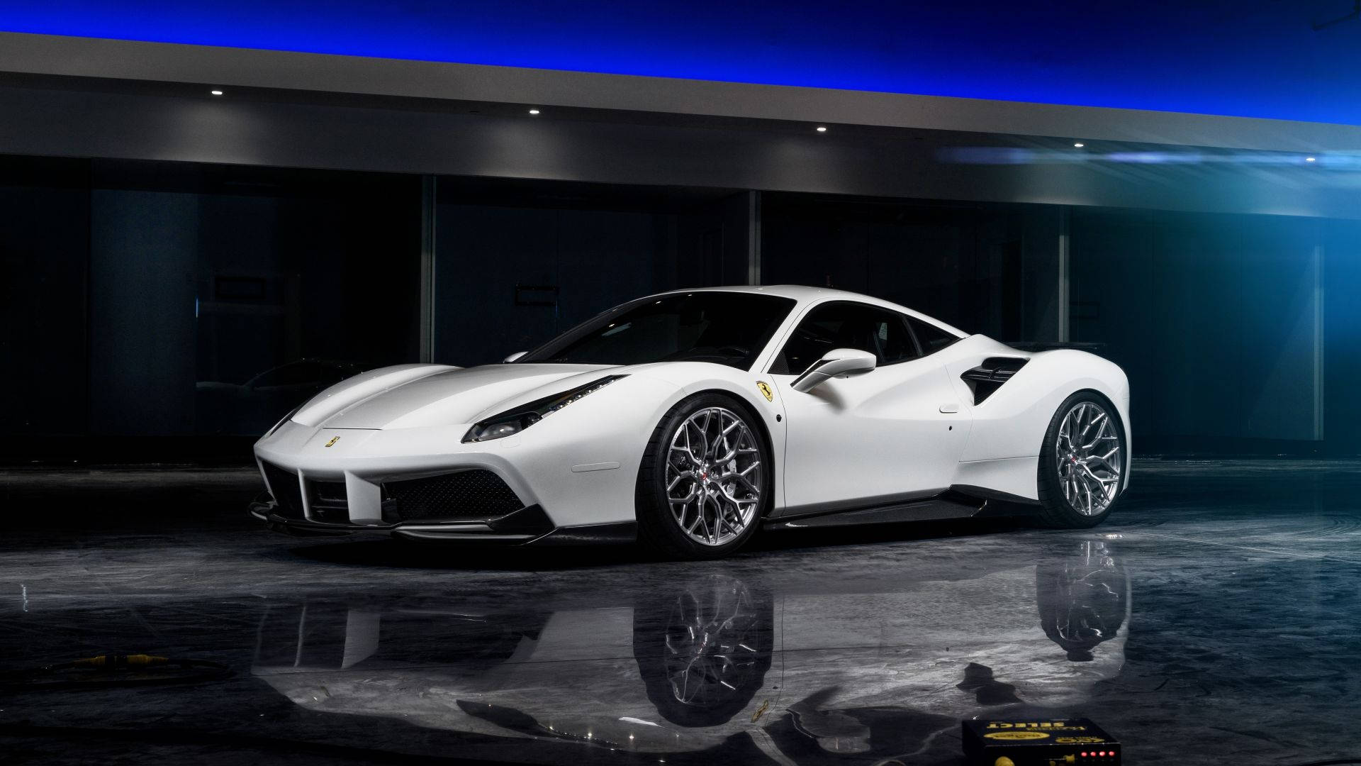Reflexãoda Ferrari Branca. Papel de Parede