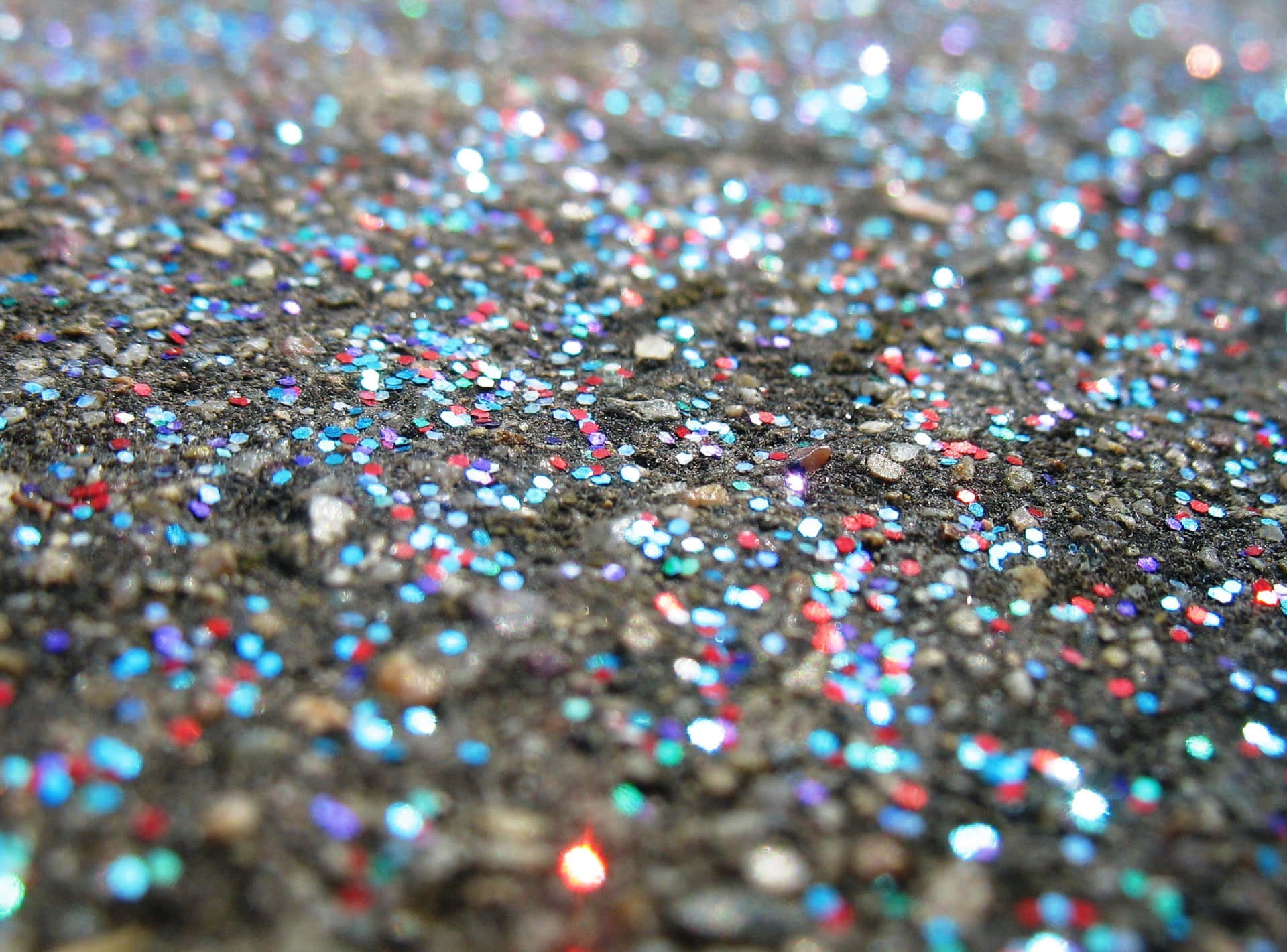 Transform an ordinary background into something remarkable with White Glitter