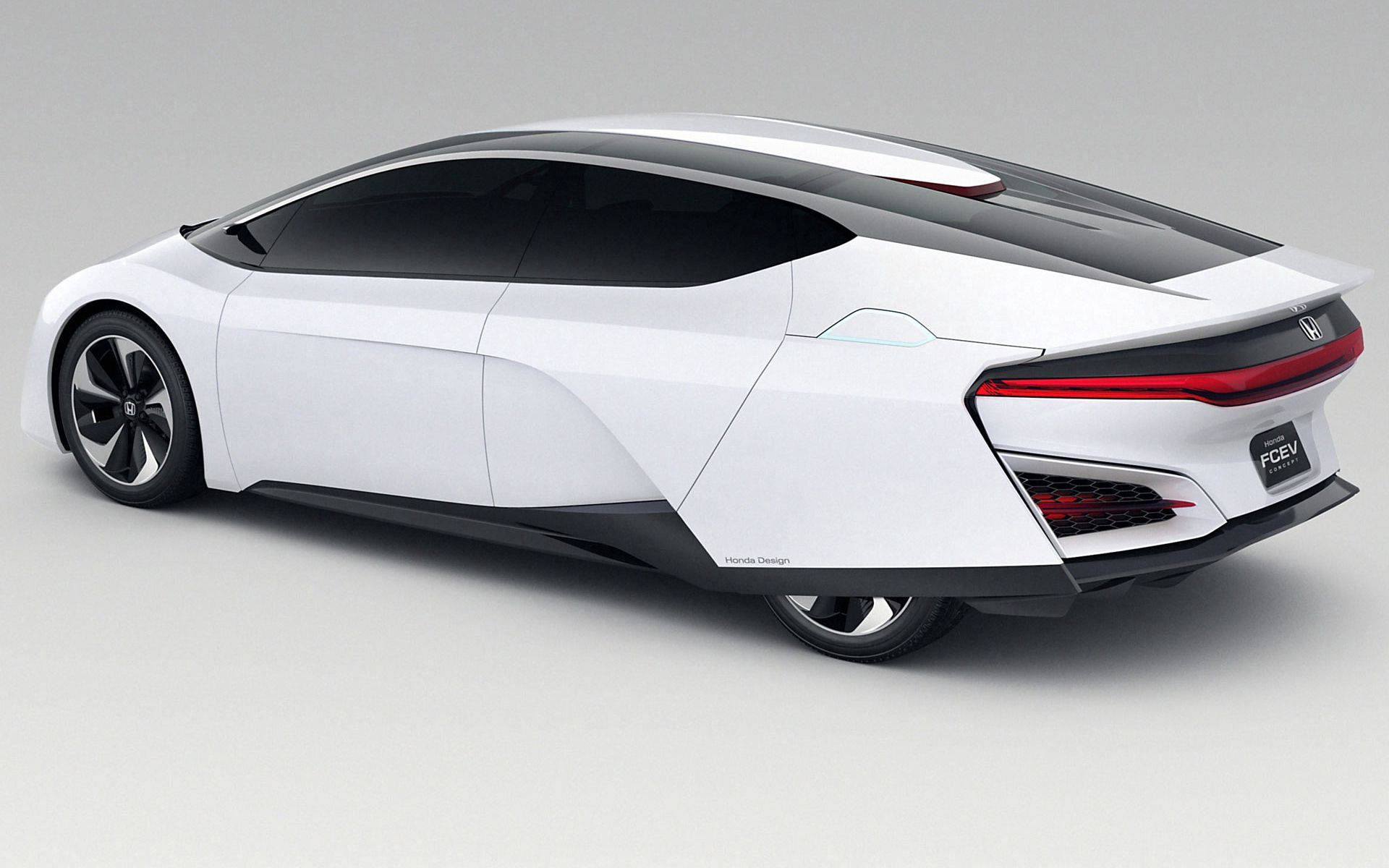 Dynamic White Honda FCV Concept Vehicle Wallpaper