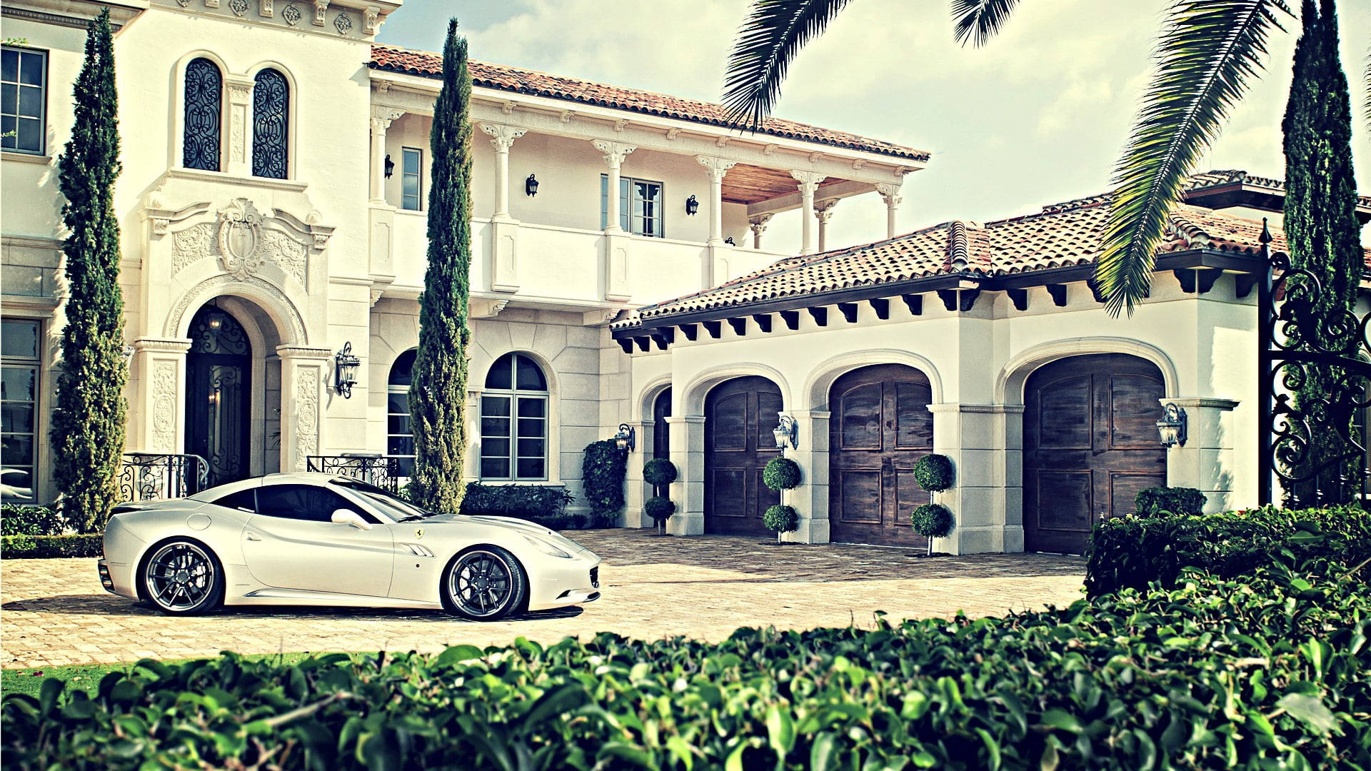 White Mansion With White Ferrari Ipad Wallpaper