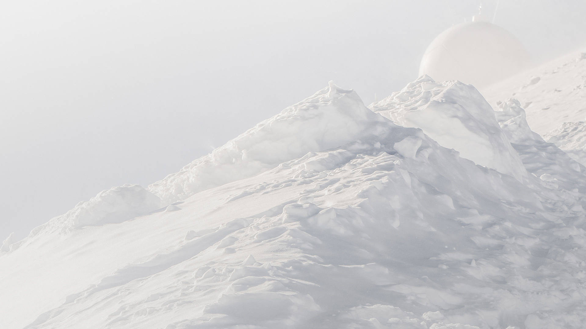 White Minimalist Snowy Mountain Wallpaper