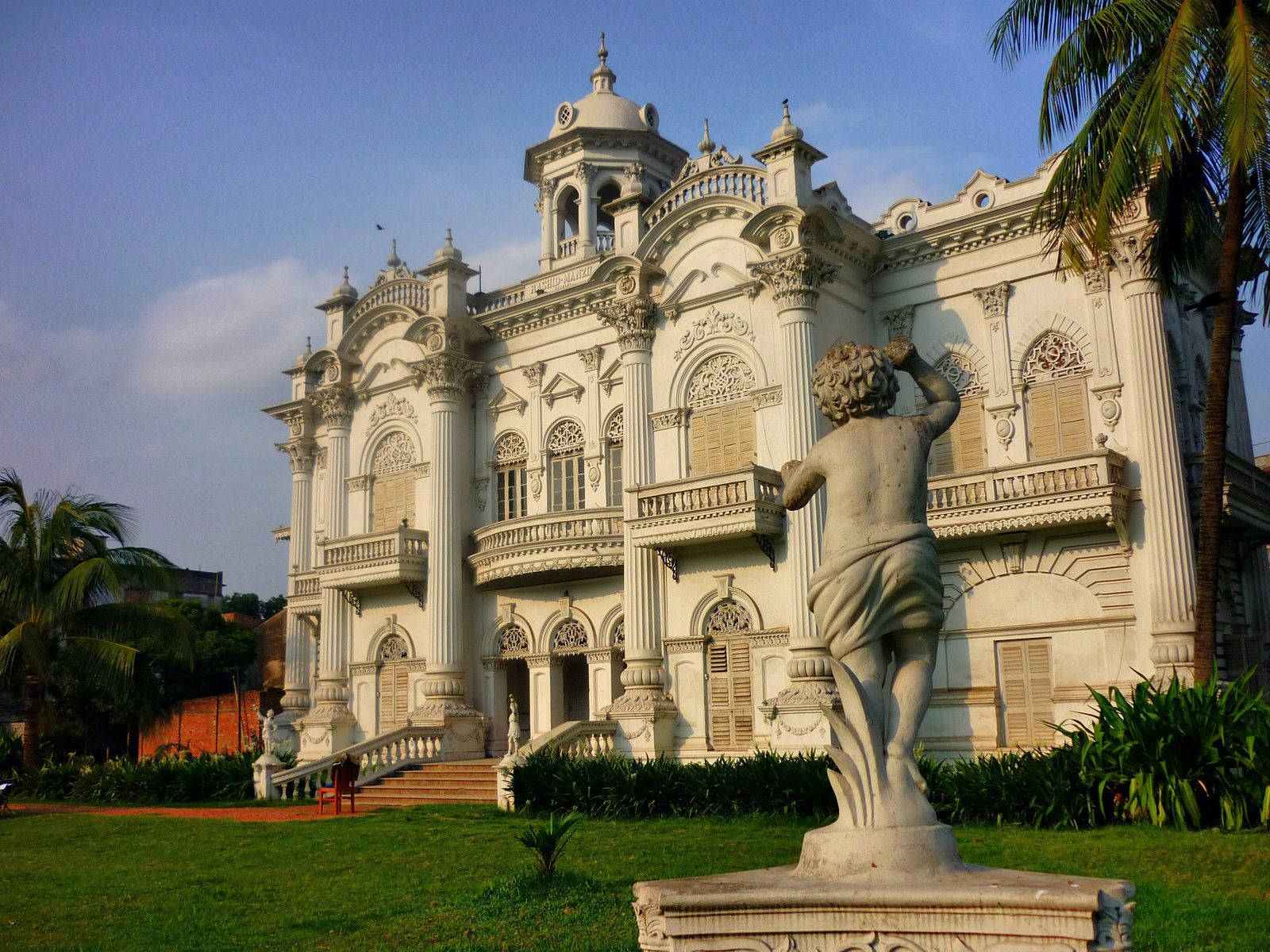 Palazzo Bianco A Dacca In Bangladesh Sfondo