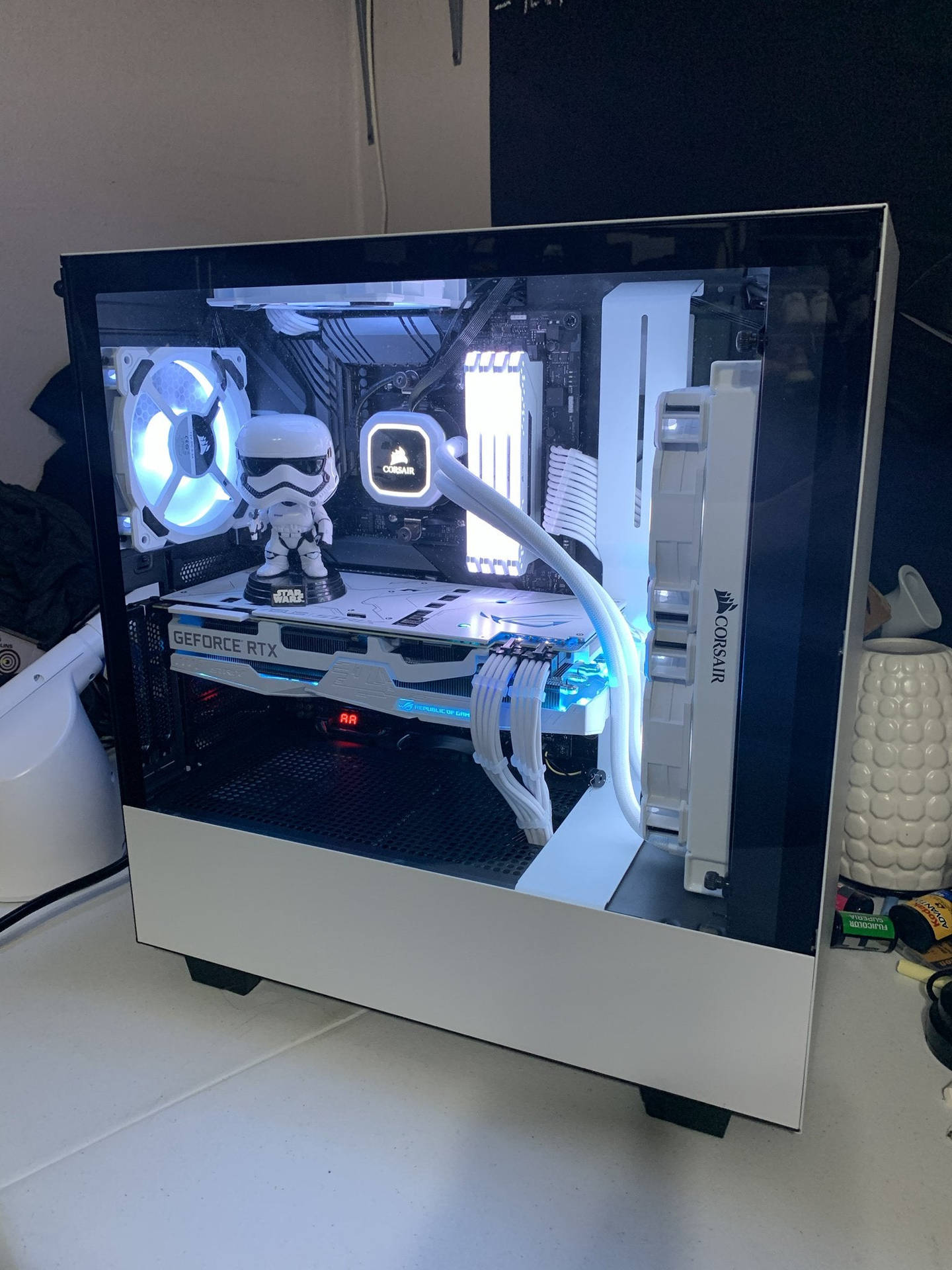 White Pc Case With Stormtrooper Wallpaper