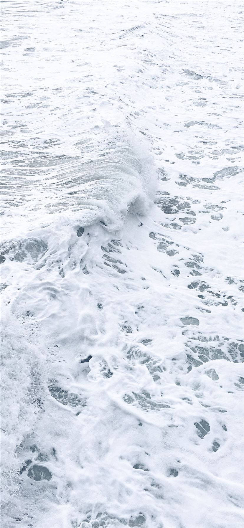 White Sea Wave Foams Iphone Wallpaper