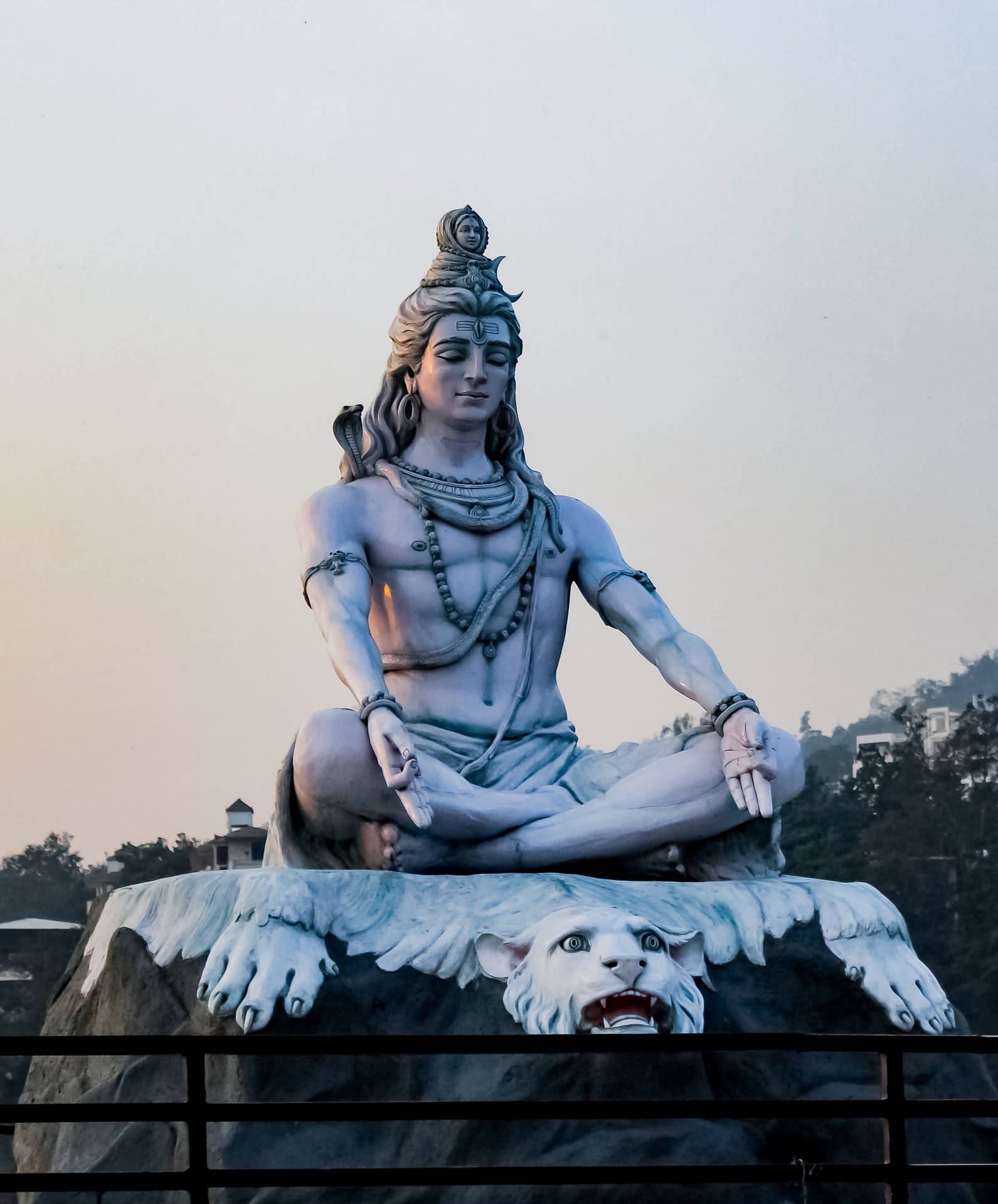 White Statue Of Lord Shiva 8k