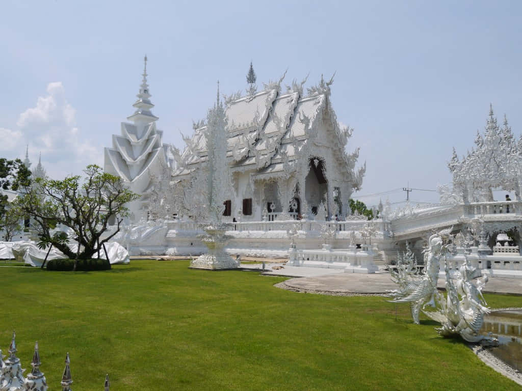 White Temple In Chiang Rai On Top Of A Mountain Wallpaper