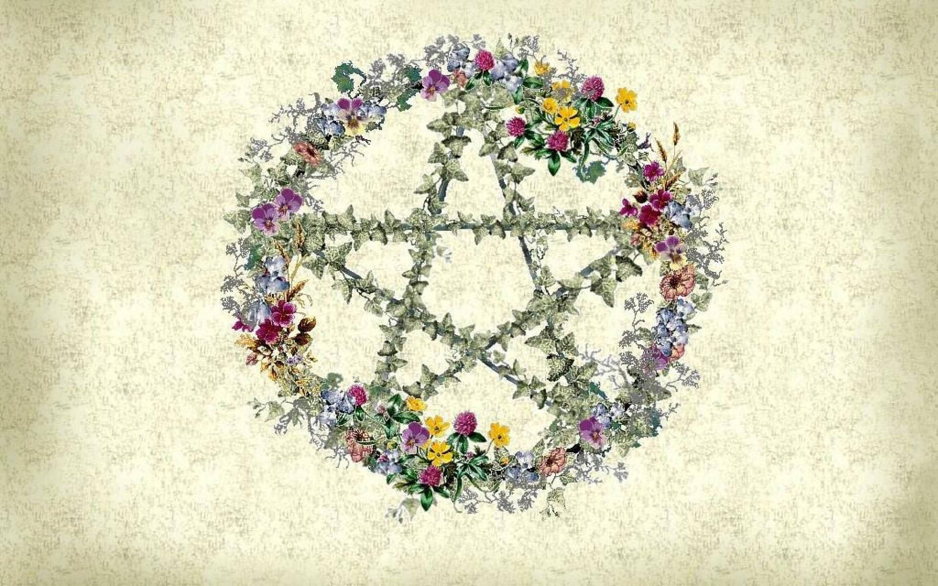 Wiccan Floral Pentacle Wallpaper