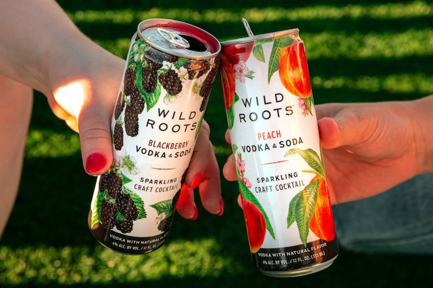 Wild Roots Blackberry And Peach Vodka Soda Wallpaper