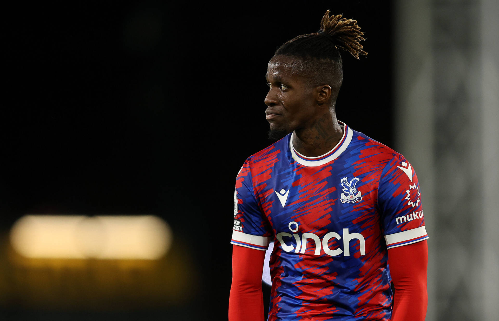 Wilfried Zaha Looking To The Side Wallpaper