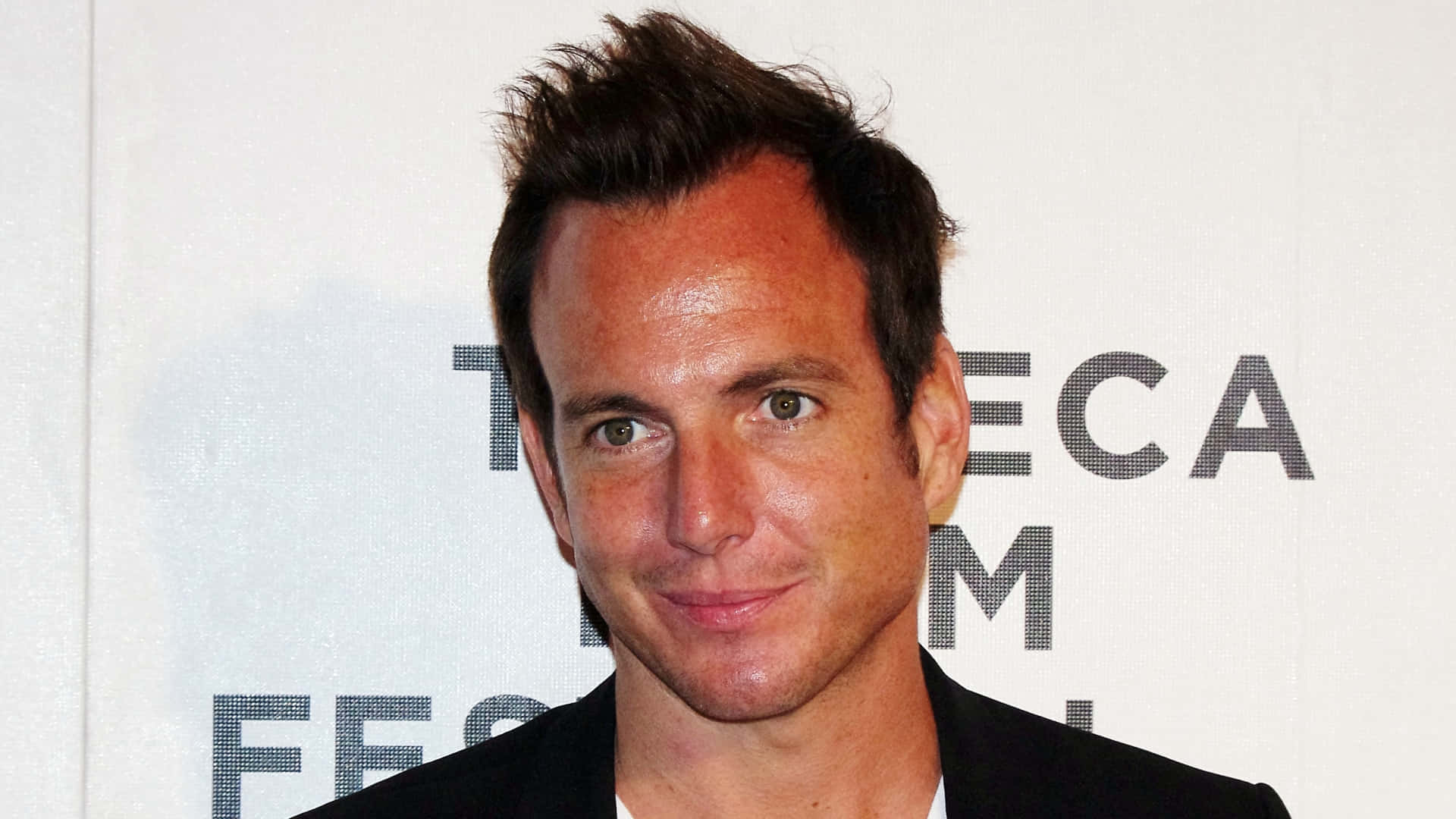 Will Arnett Dans Une Pose Confiante Fond d'écran