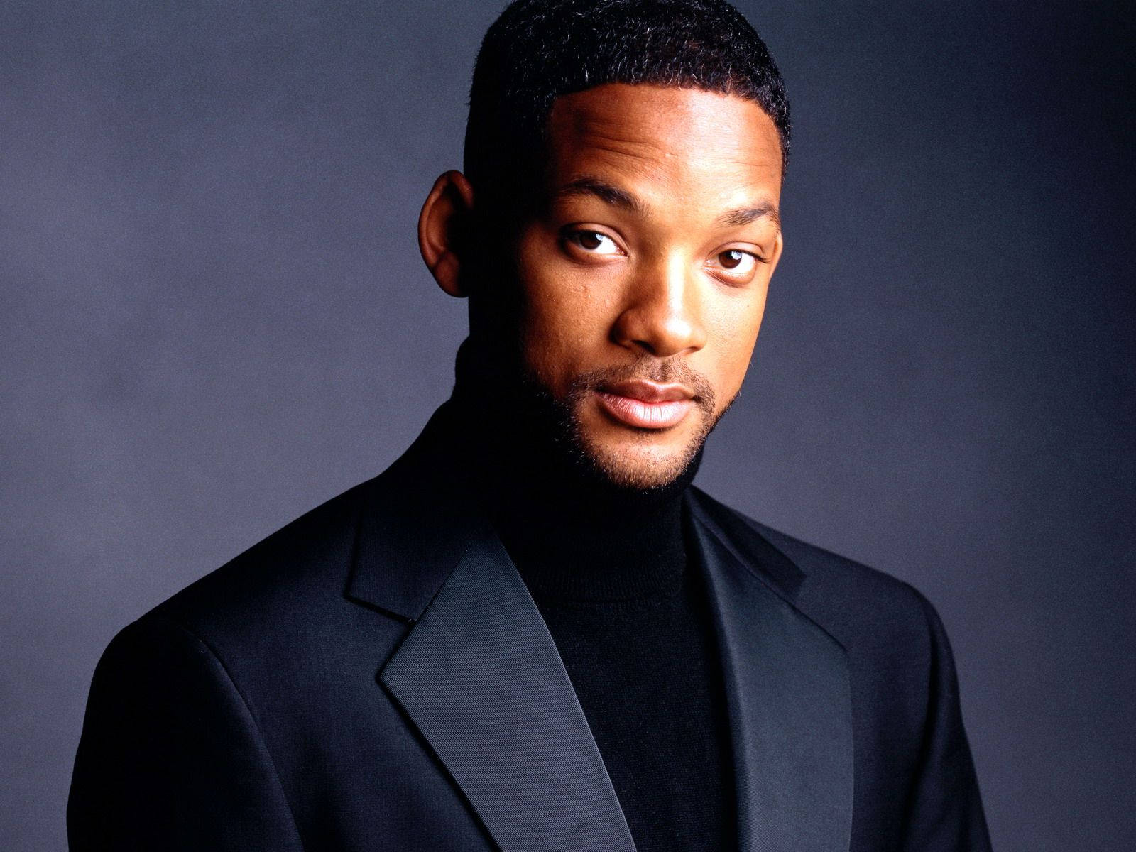 Will Smith In All Black Suit Wallpaper