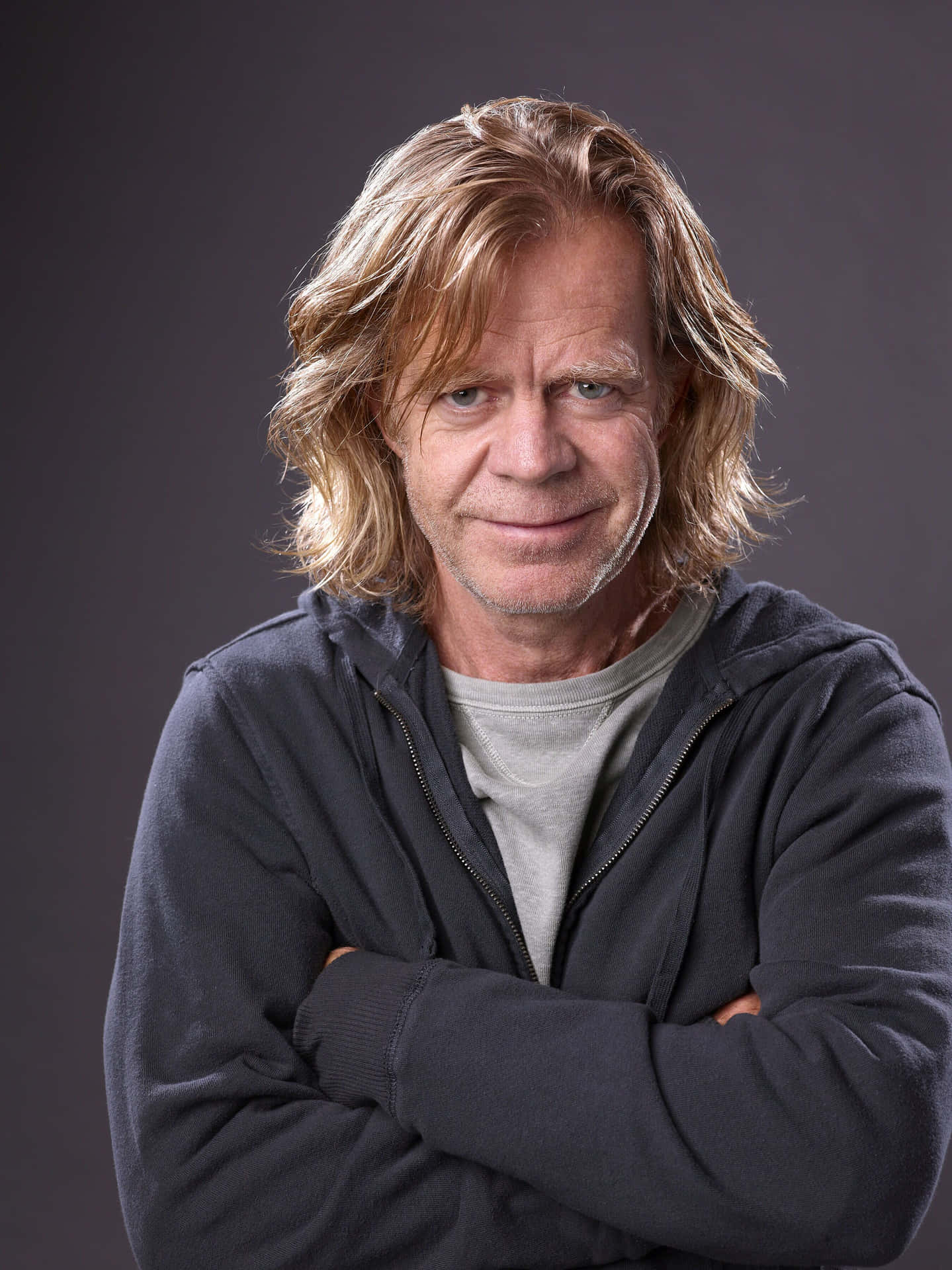 William H. Macy posing for a professional photoshoot Wallpaper