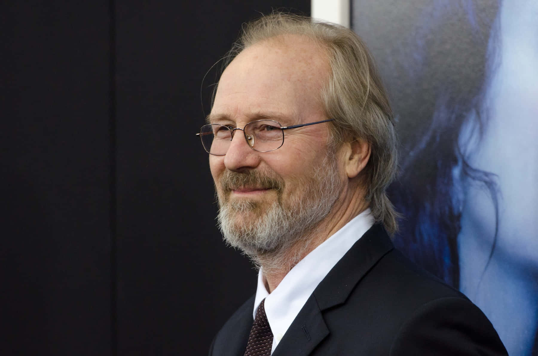 Renowned actor William Hurt posing for a portrait Wallpaper