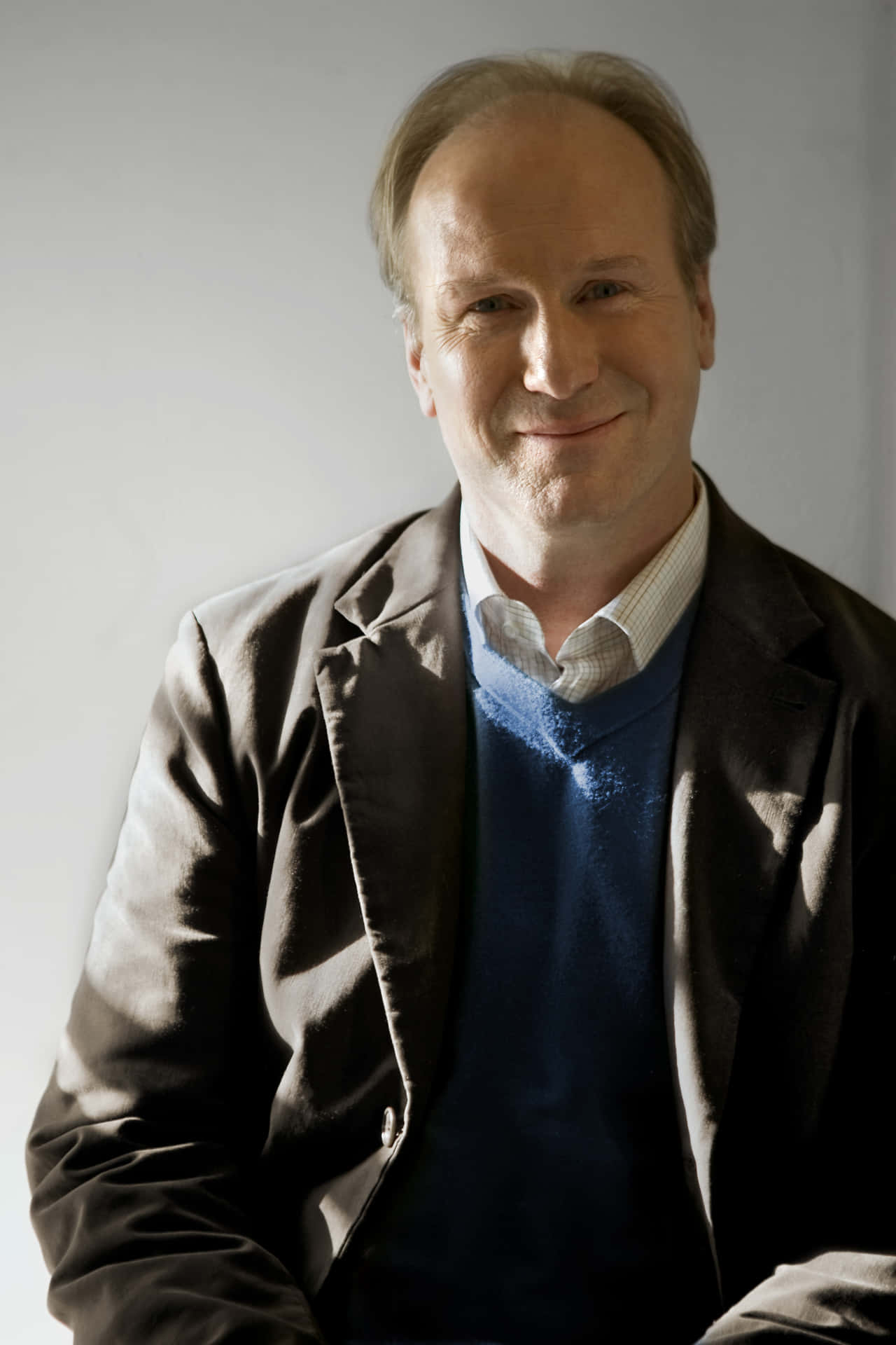 Award-winning actor William Hurt poses for a portrait Wallpaper