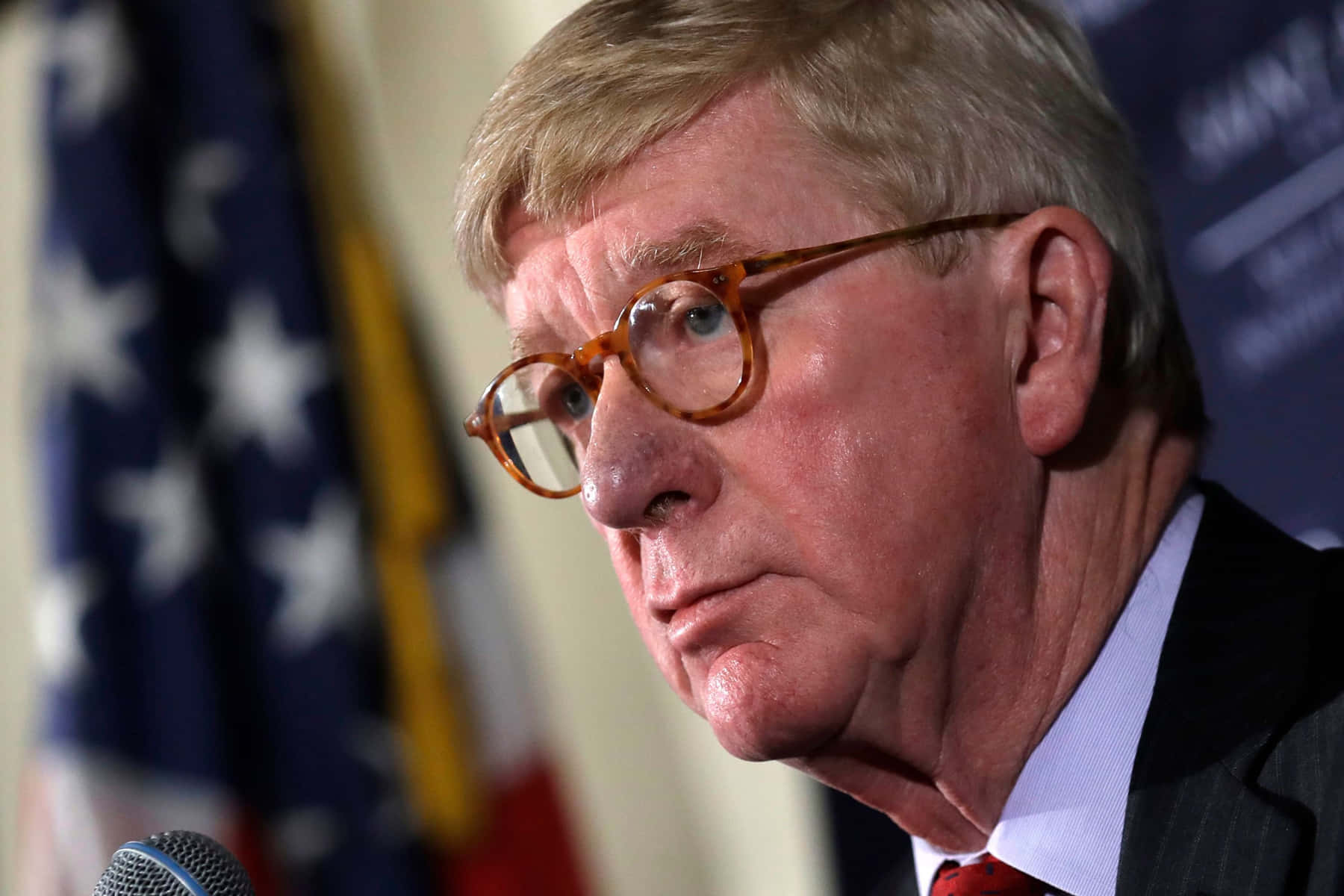 William Weld With Reading Glasses Wallpaper