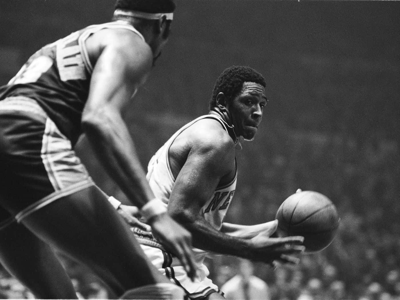 Willis Reed Against Los Angeles Lakers Opponent Wallpaper