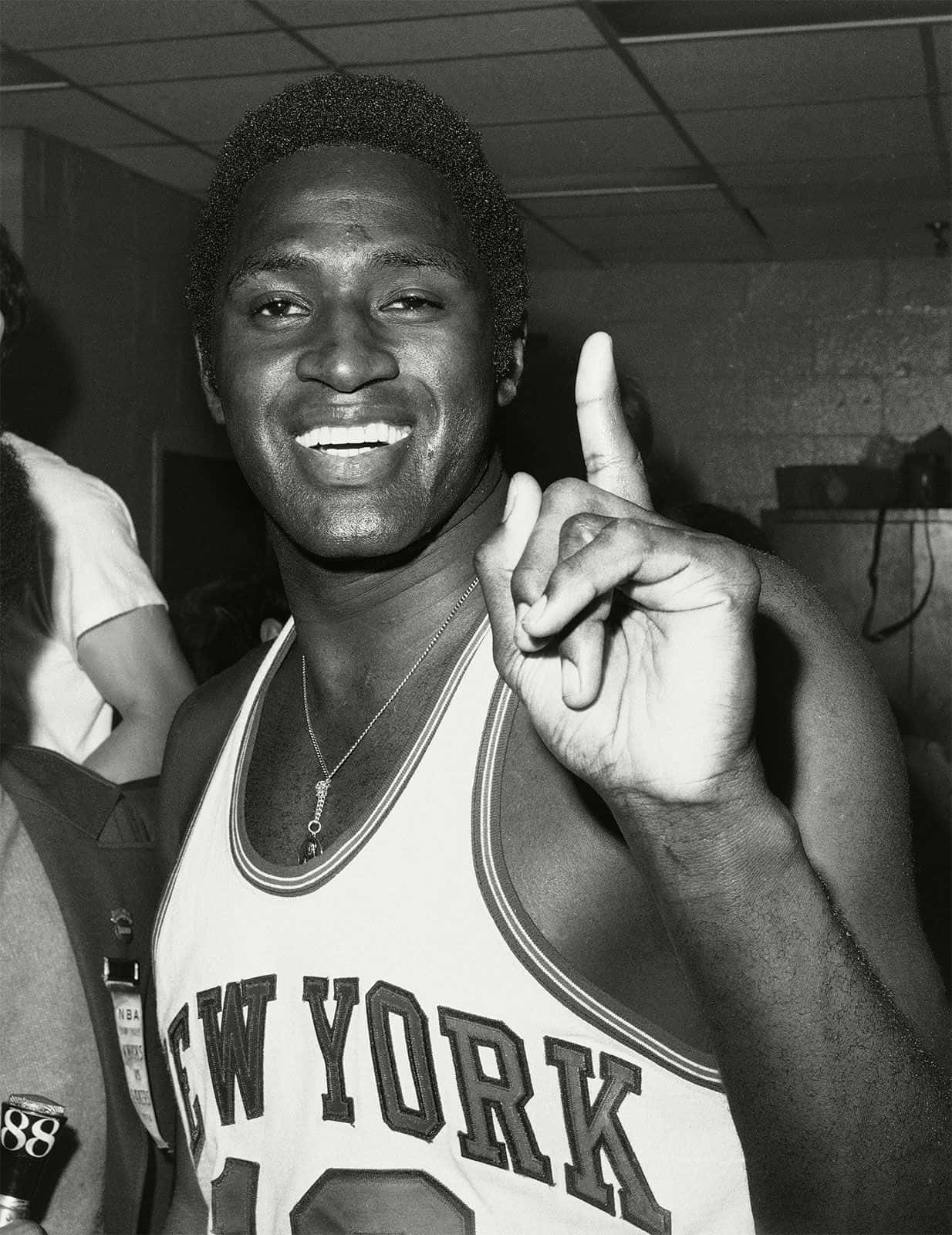 Willis Reed Inside New York Knicks Dressing Room Wallpaper
