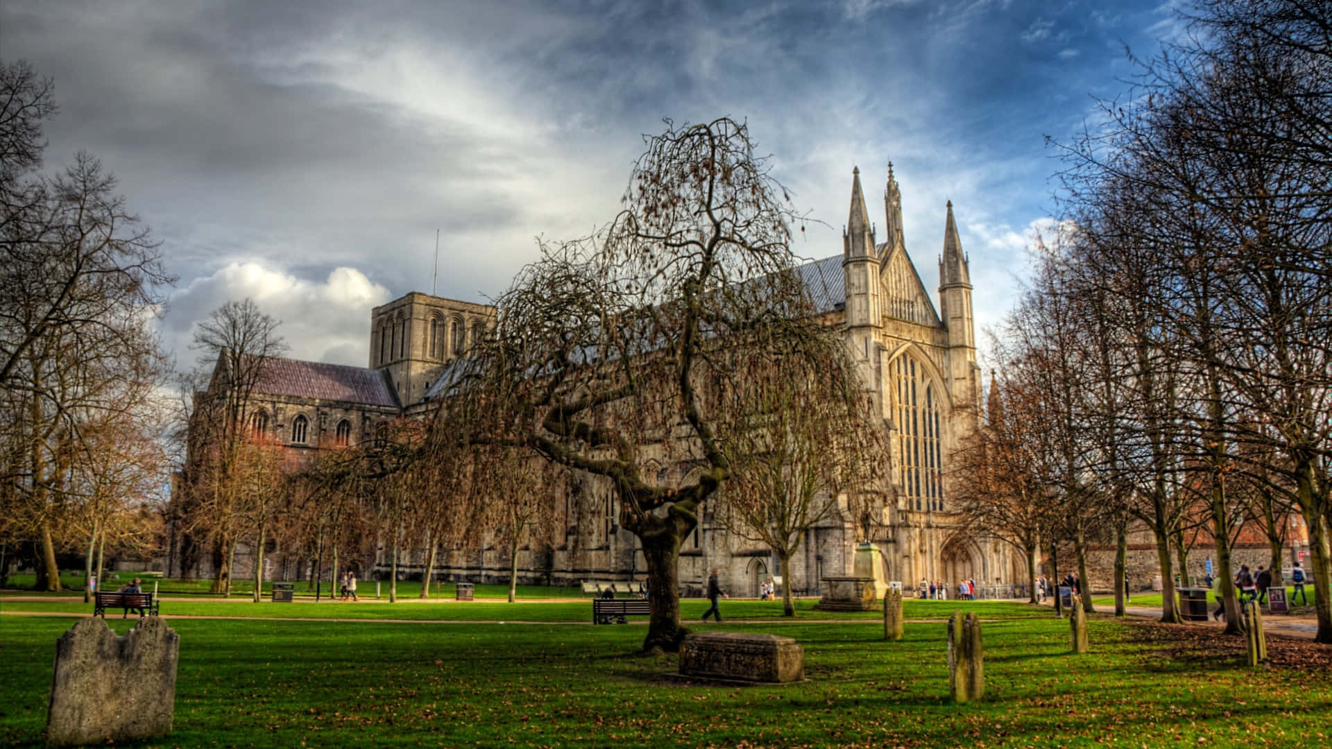 Winchester Cathedral Autumn Scenery Wallpaper