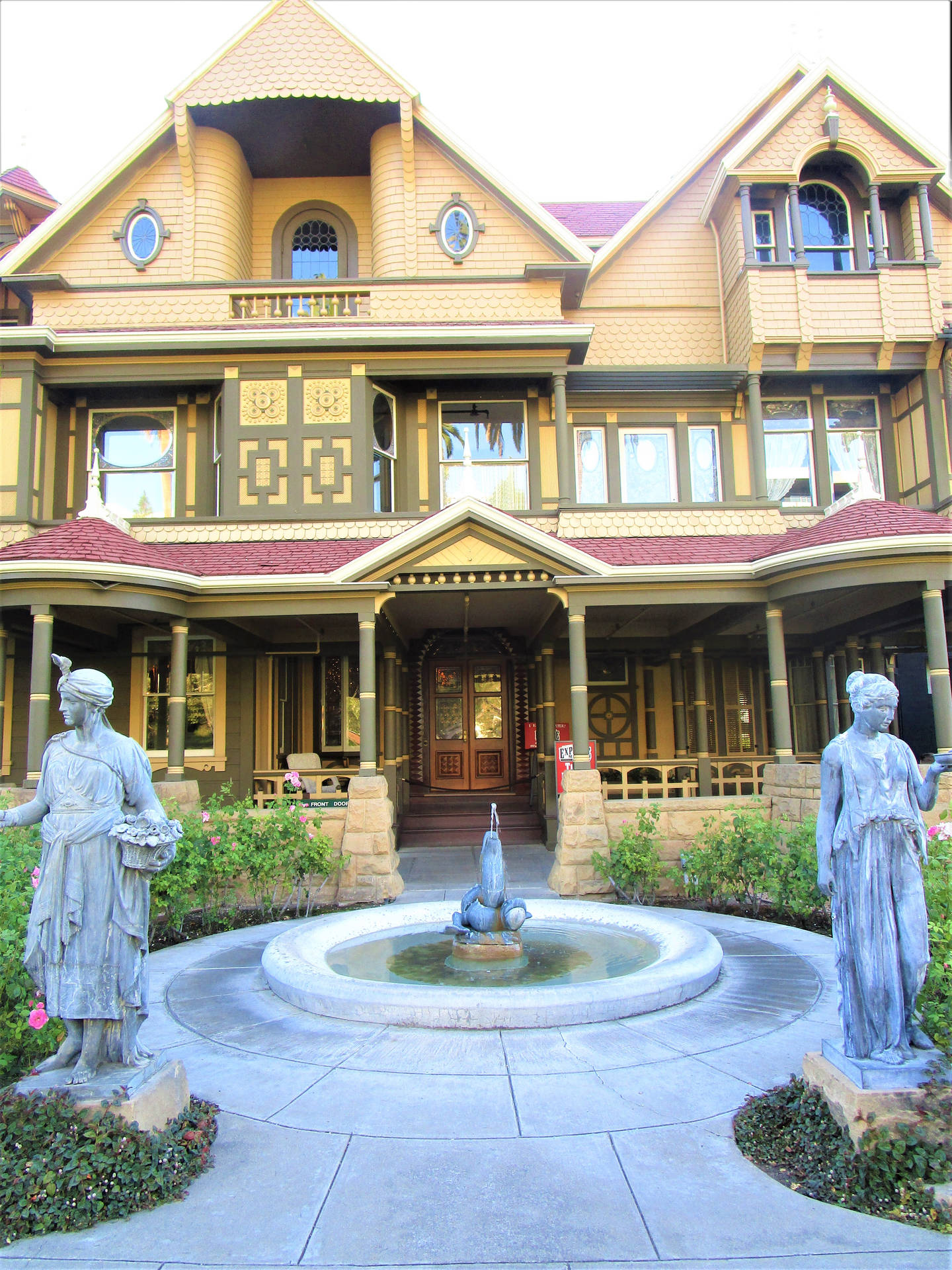 Winchester Mystery House Front Exterior Wallpaper