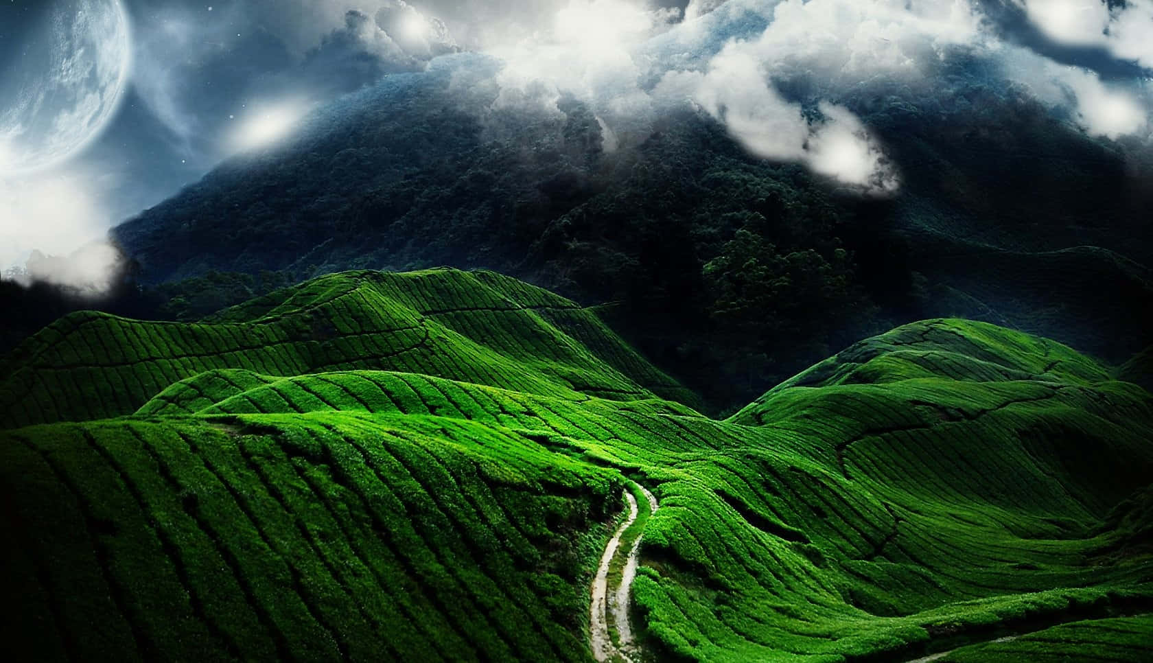 Caminossinuosos Entre Colinas Verdes. Fondo de pantalla