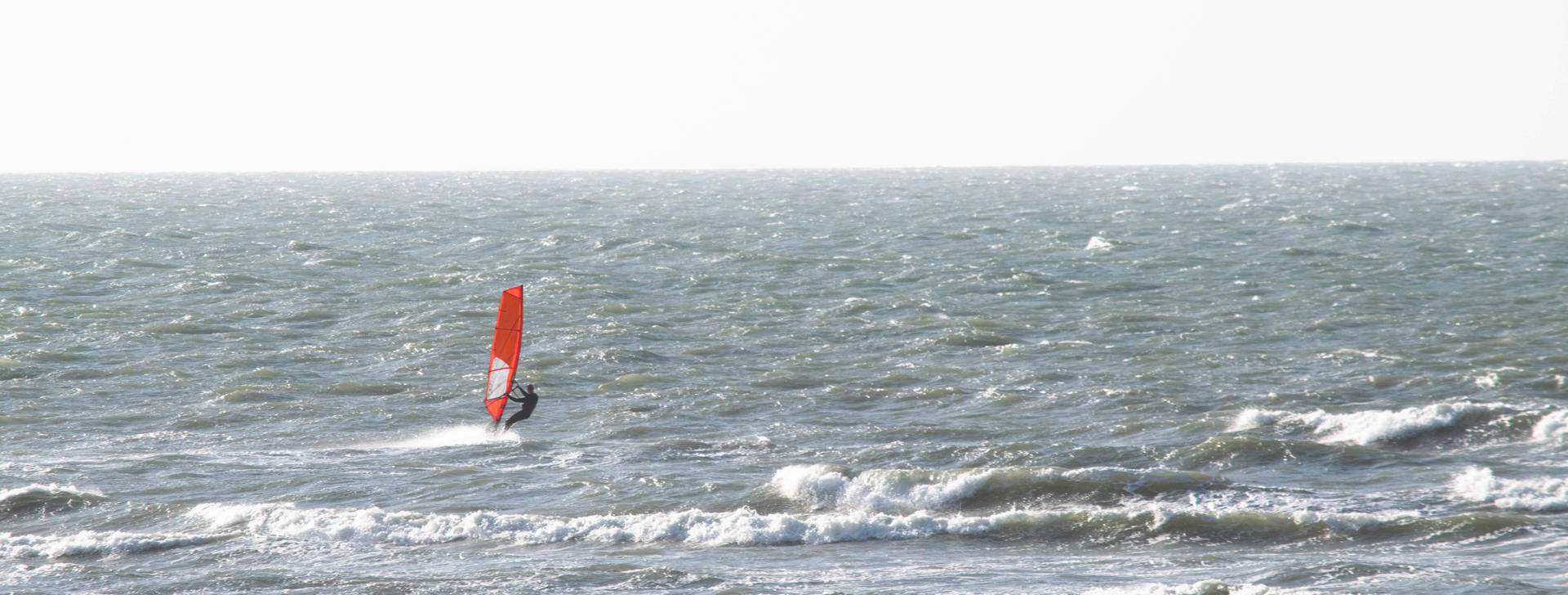 Windsurfing Red Ocean