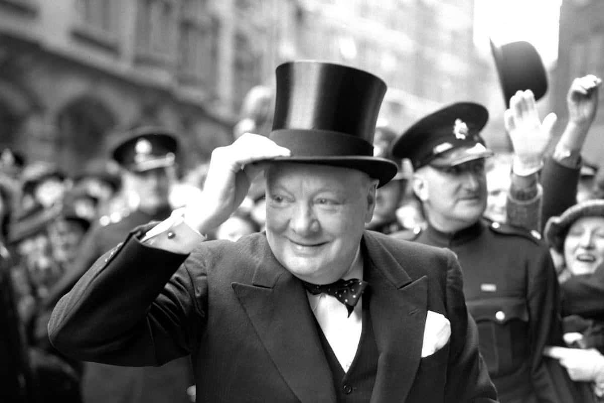 Winstonchurchill, Storbritanniens Premiärminister Från 1940-1945 Och 1951-1955.