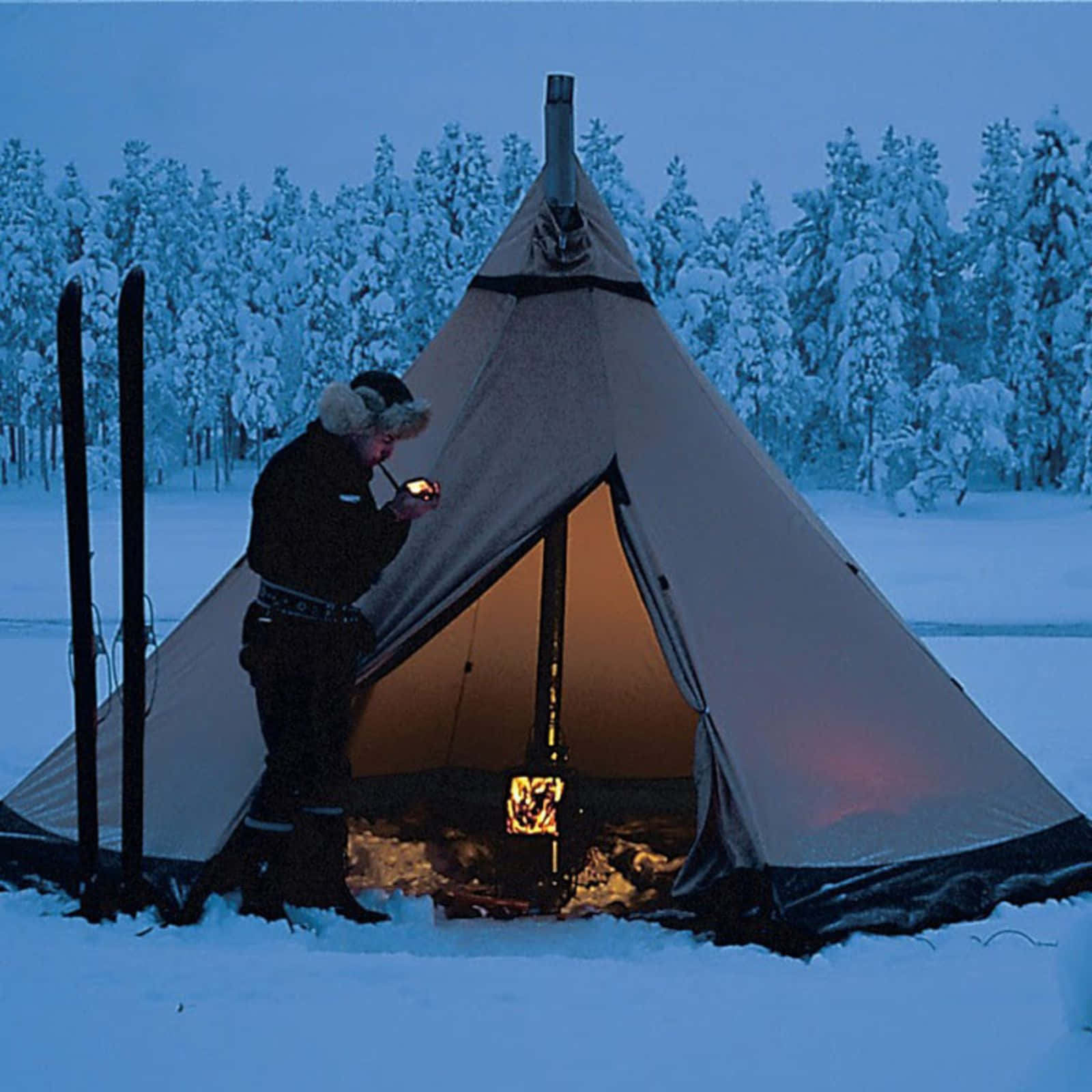 Campingde Invierno Bajo Las Estrellas Fondo de pantalla