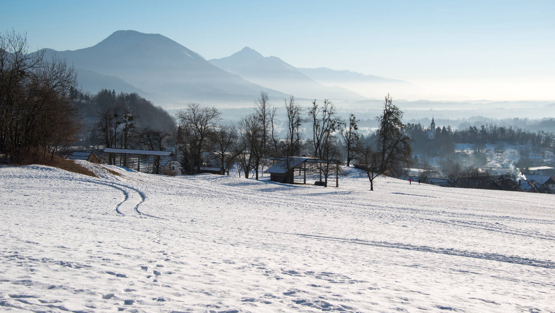 Inviernoen Gorje, Eslovenia. Fondo de pantalla