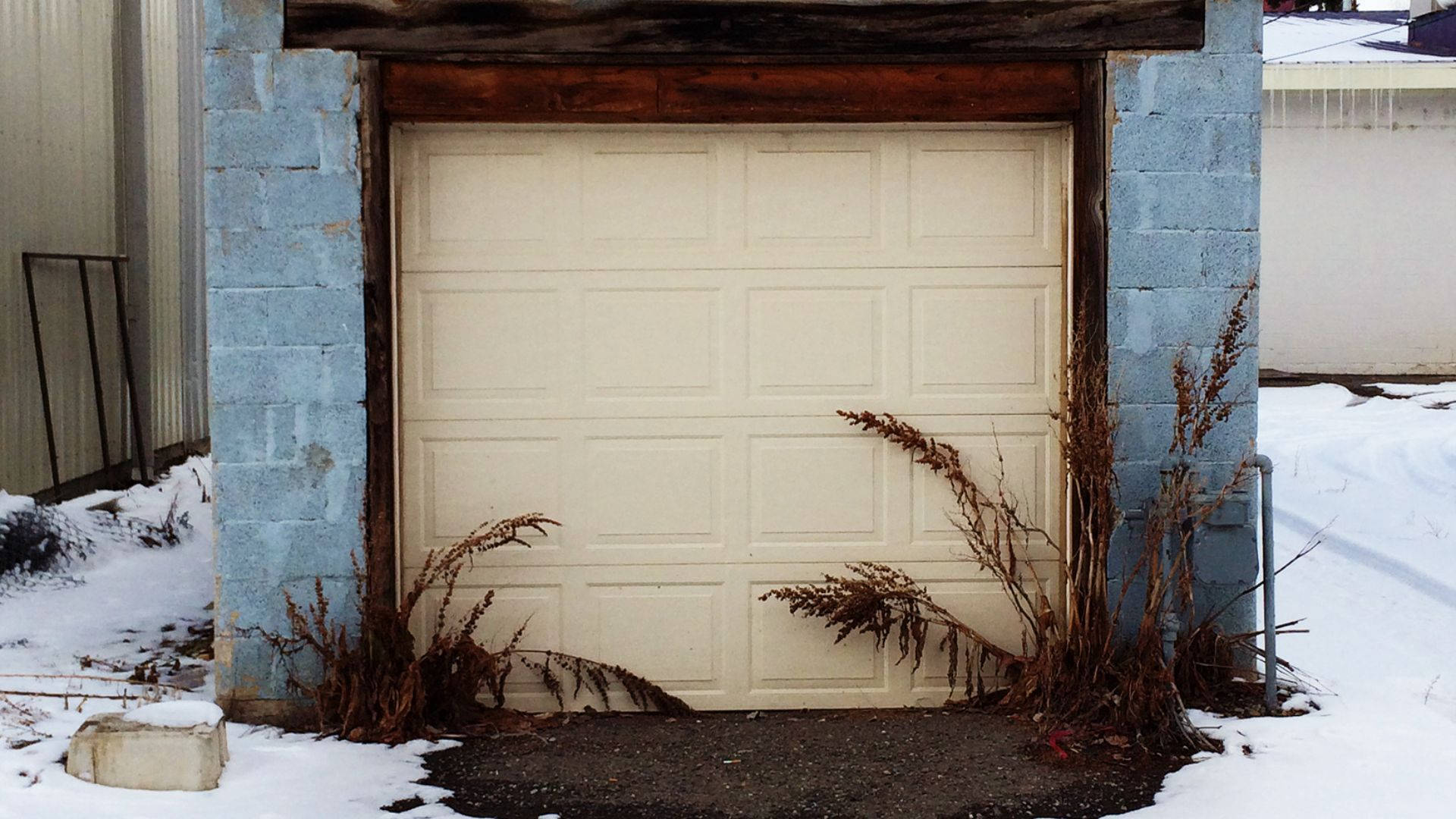 Winter Snow Closed Garage Door Wallpaper